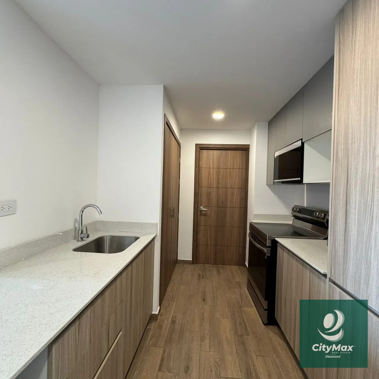 Apartamento en Renta Zona 14 Parque 14 — Apartamento en Alquiler en Zona 14, Guatemala, Ciudad — foto 6 de 15