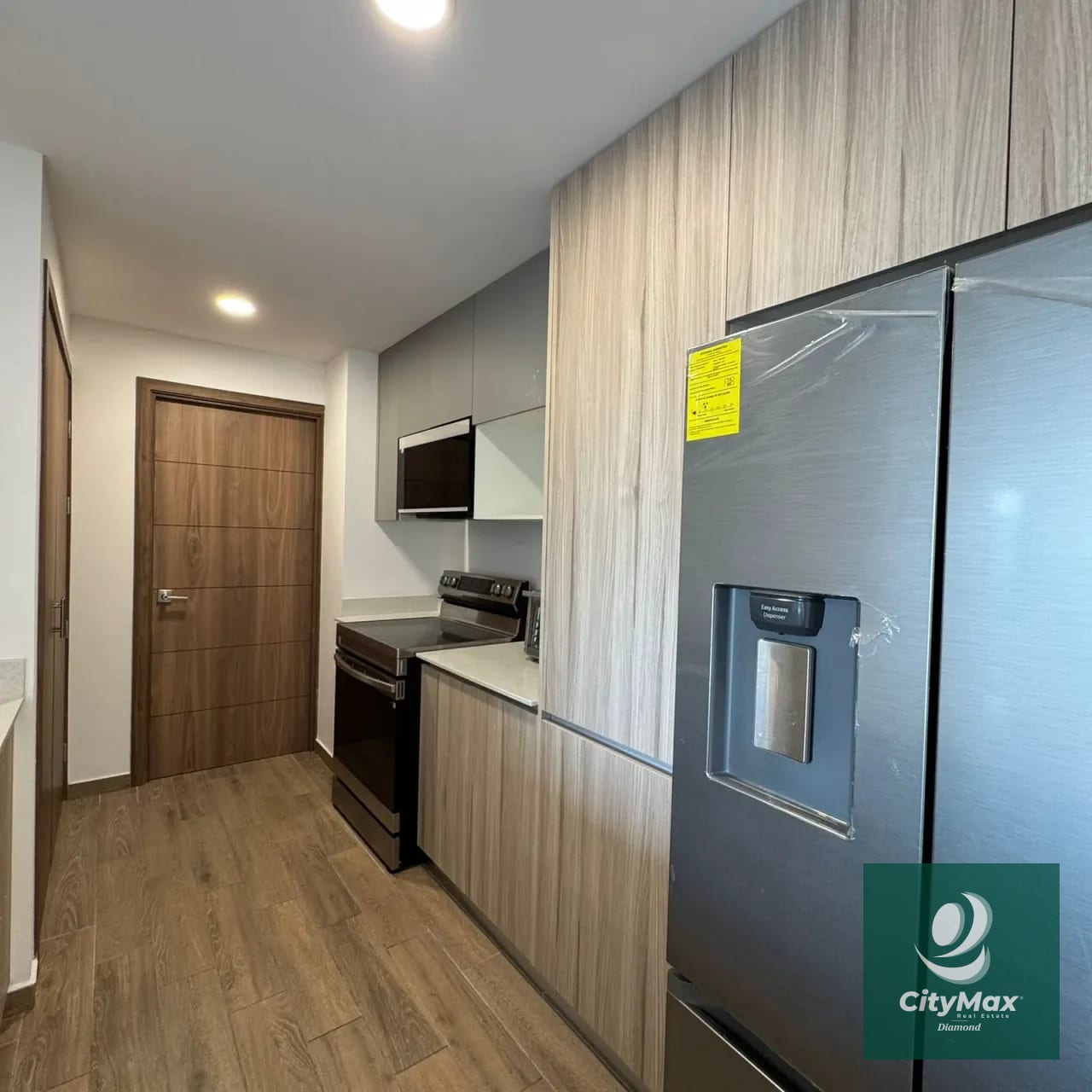 Apartamento en Renta Zona 14 Parque 14 — Apartamento en Alquiler en Zona 14, Guatemala, Ciudad — foto 4 de 15