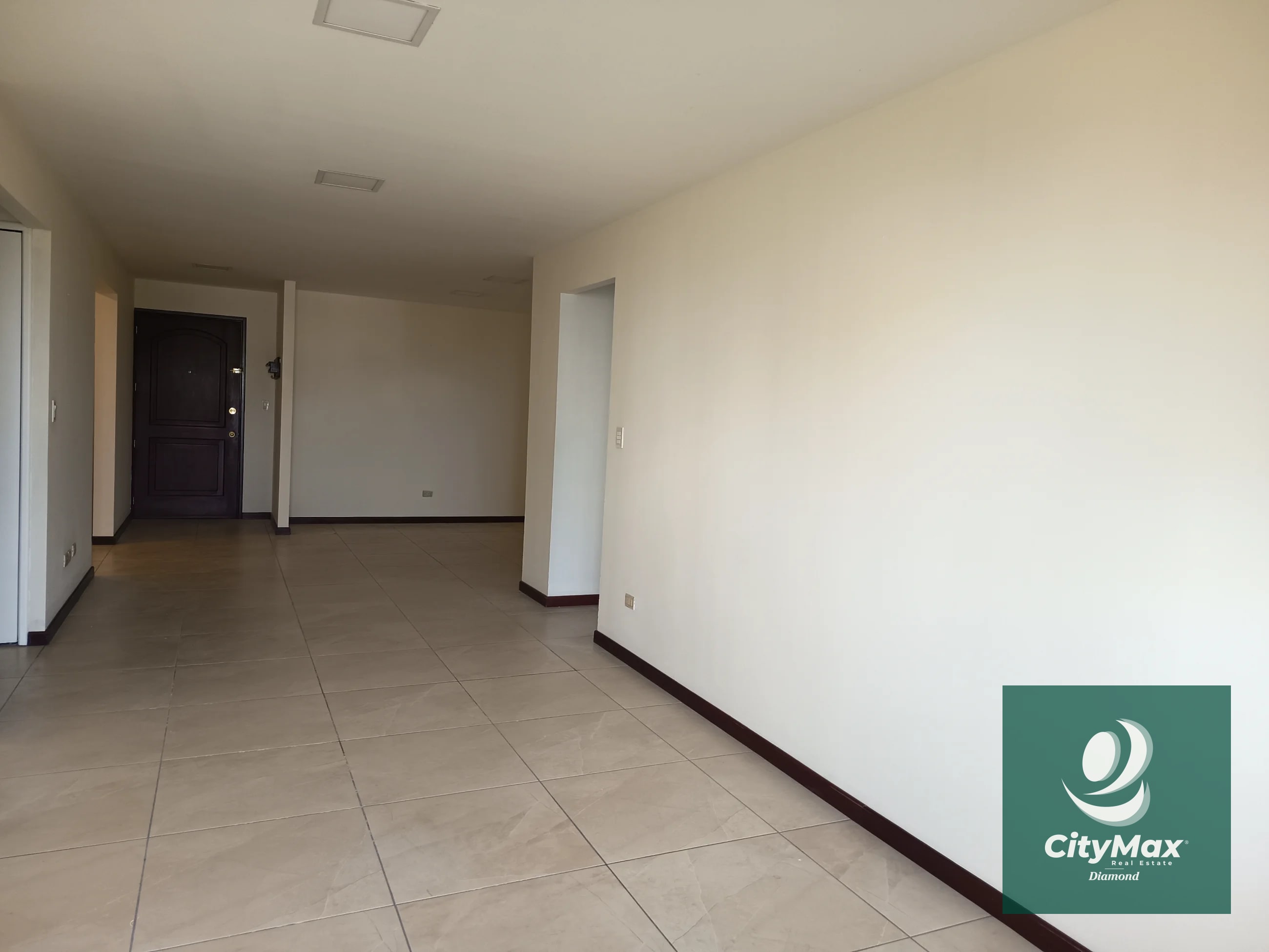 Apartamento en renta en zona 14 sobre Las Americas — Apartamento en Alquiler en Zona 14, Guatemala, Ciudad — foto 7 de 17