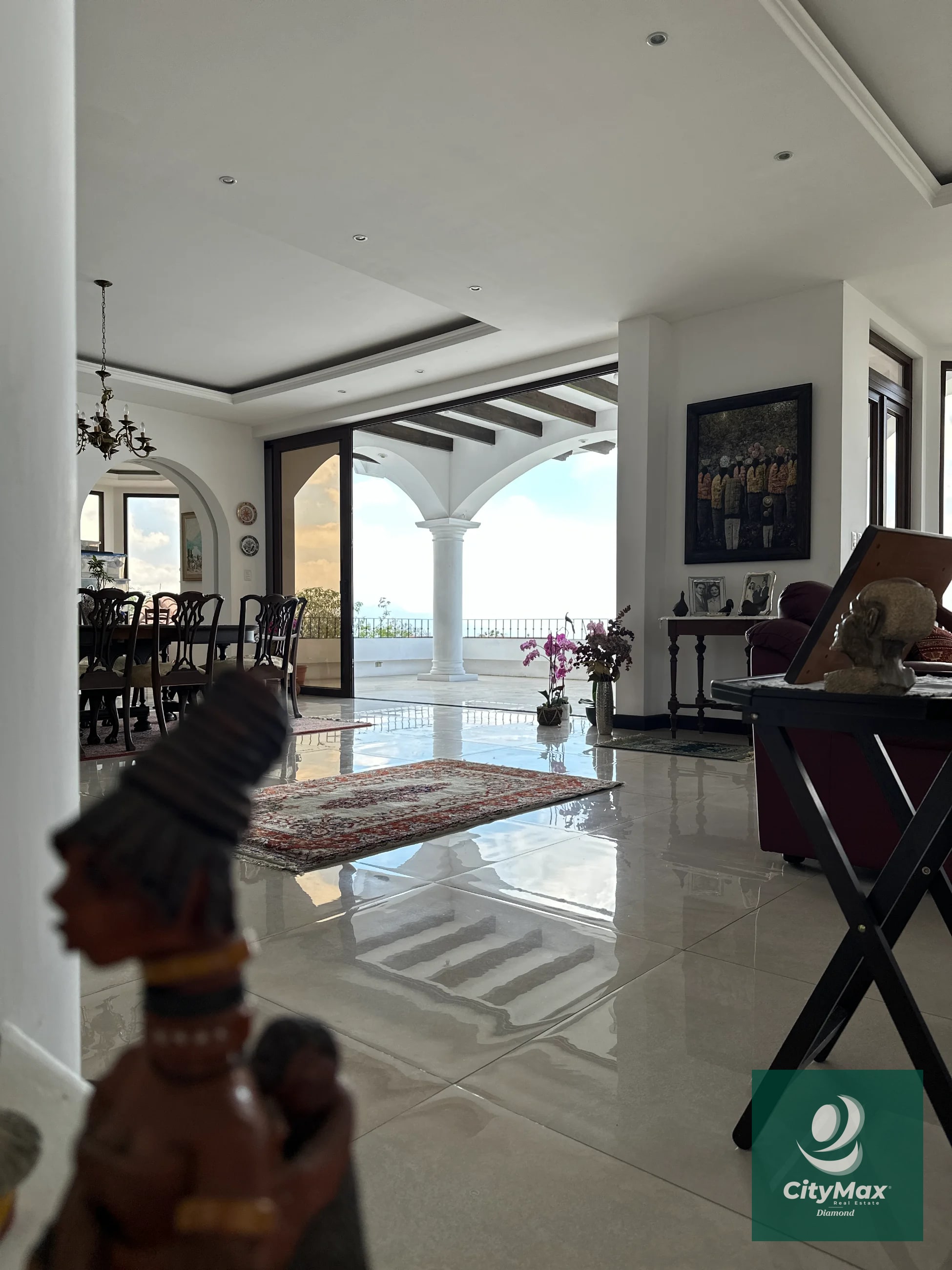 Casa Luxury en Venta en Altos de Monte Bello Km 9.5 CAES — Casa en Venta en Santa Catarina Pinula, Guatemala, Ciudad — foto 14 de 17
