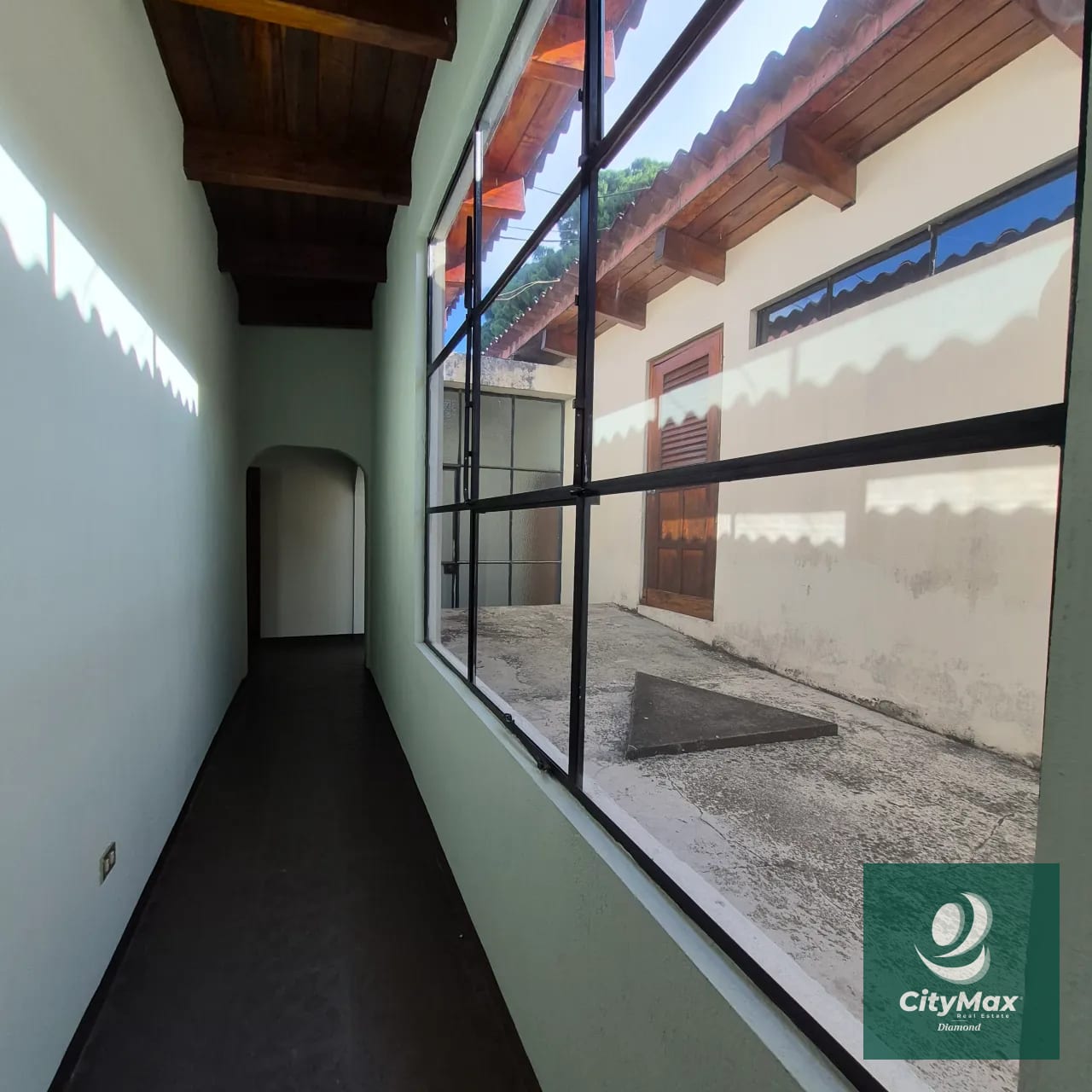 Casa en renta para uso de oficinas en zona 15 Vista Hermosa 1 — Casa en Alquiler en Vista Hermosa I, Zona 15, Guatemala, Ciudad — foto 6 de 17