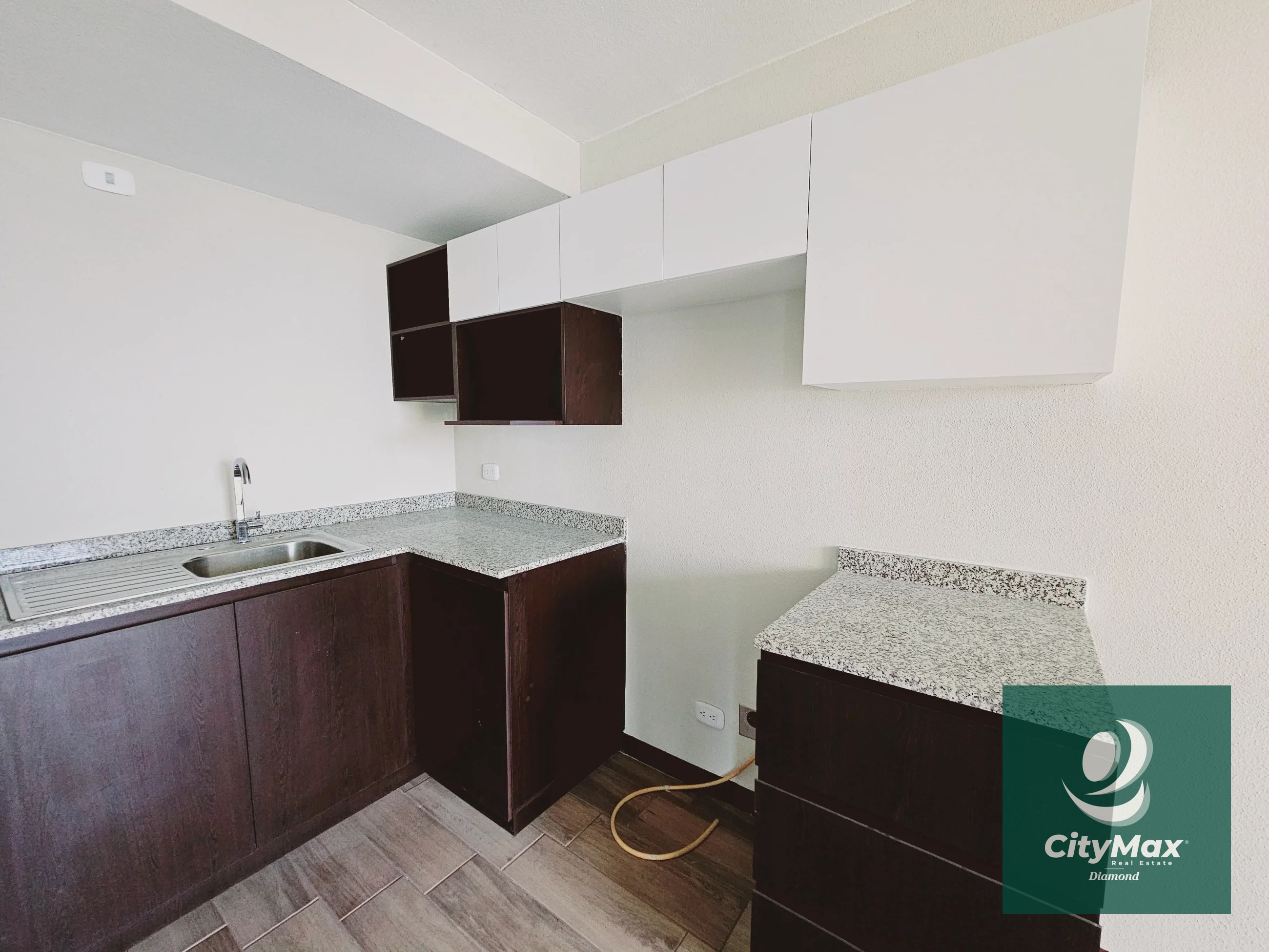 Apartamento en Venta y Renta en San Nicolás del Bosque Zona 4 de Mixco - 7