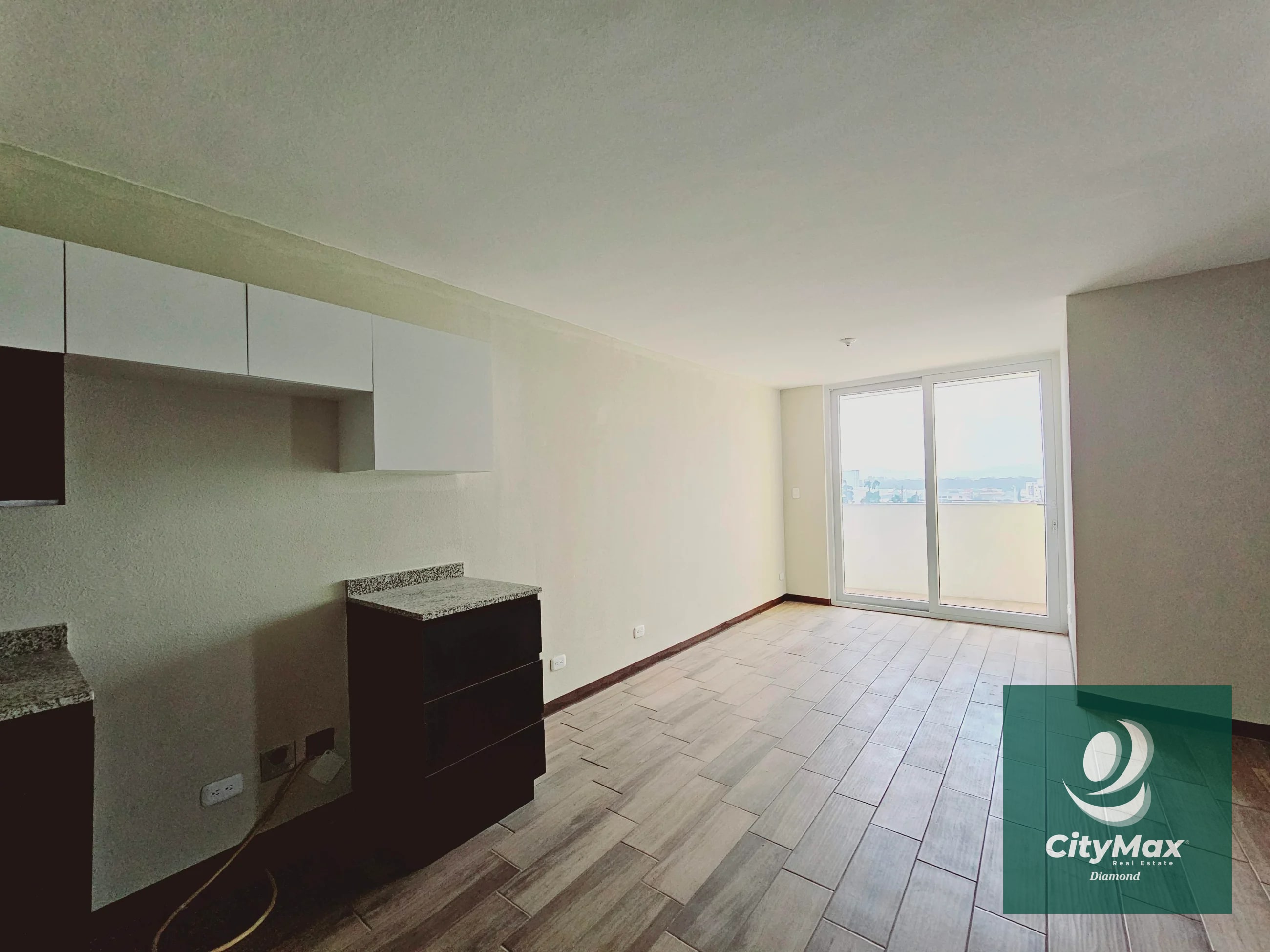 Apartamento en Venta y Renta en San Nicolás del Bosque Zona 4 de Mixco - 5