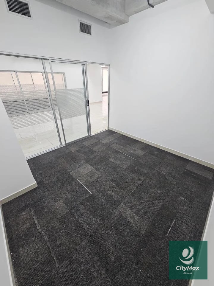 Oficina en Renta en Spazio Zona 15 Ciudad de Guatemala - 2