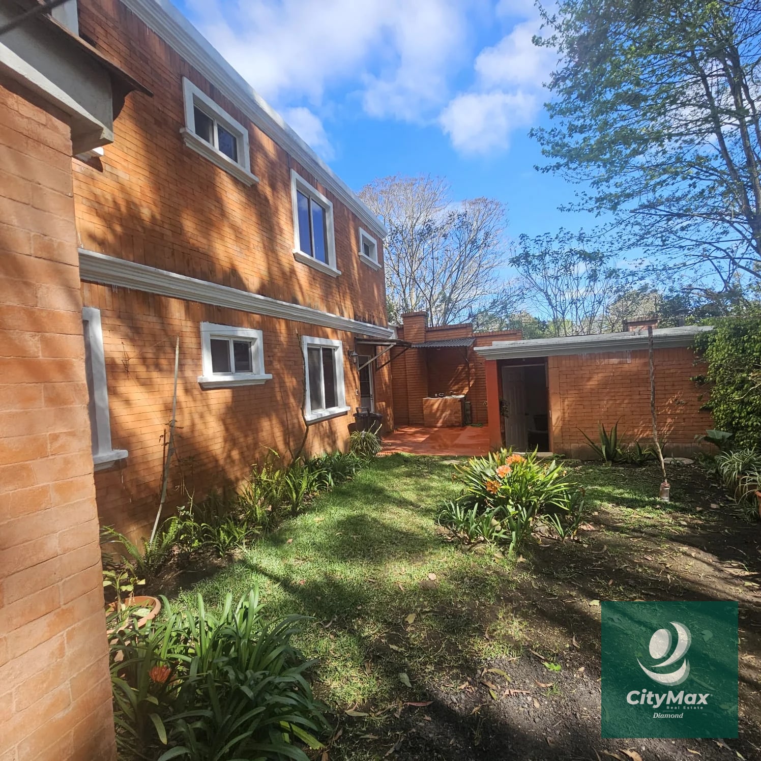 Venta de Casa en Condominio Santiago de Compostela km. 19 Carretera al Salvador - 8