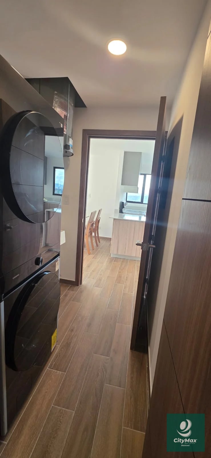 Apartamento en Venta ubicado en la exclusiva Zona 14 Guatemala - 14
