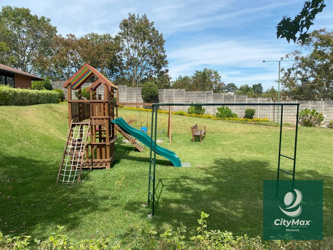 Residencia de Lujo Casa Córsega en La Fontana I Fraijanes Carretera a El Salvador - 11