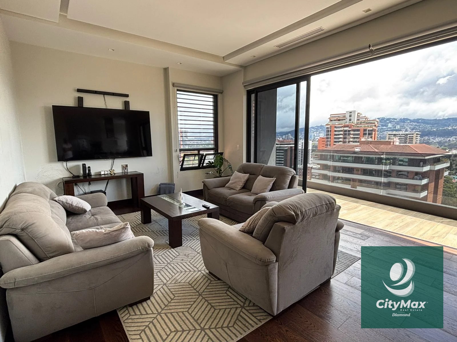 Apartamento de Lujo en Venta en Zona 14 - 3