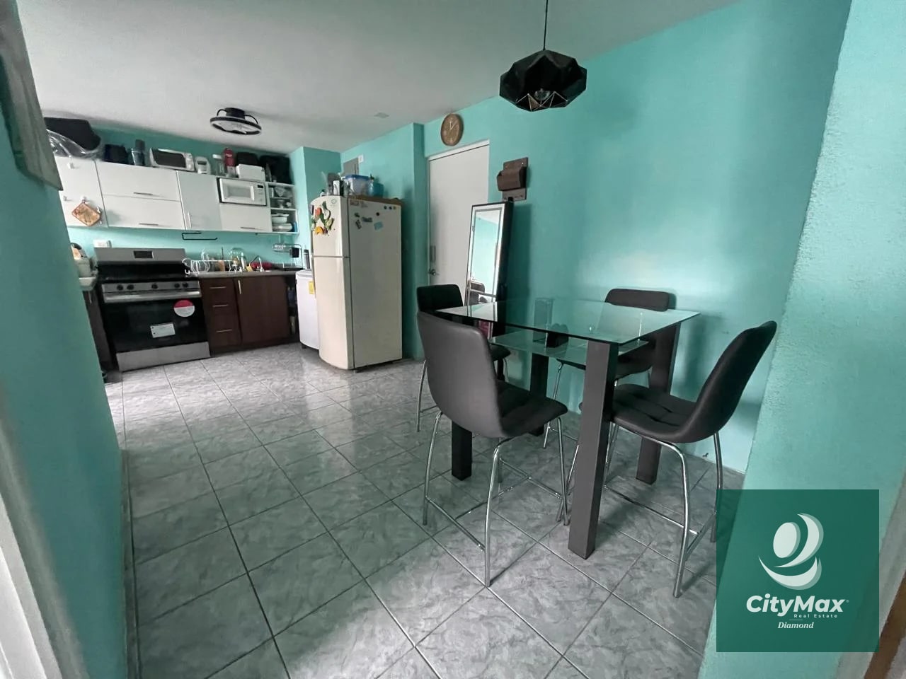Apartamento Amueblado en Renta en Zona 3 Guatemala - 3