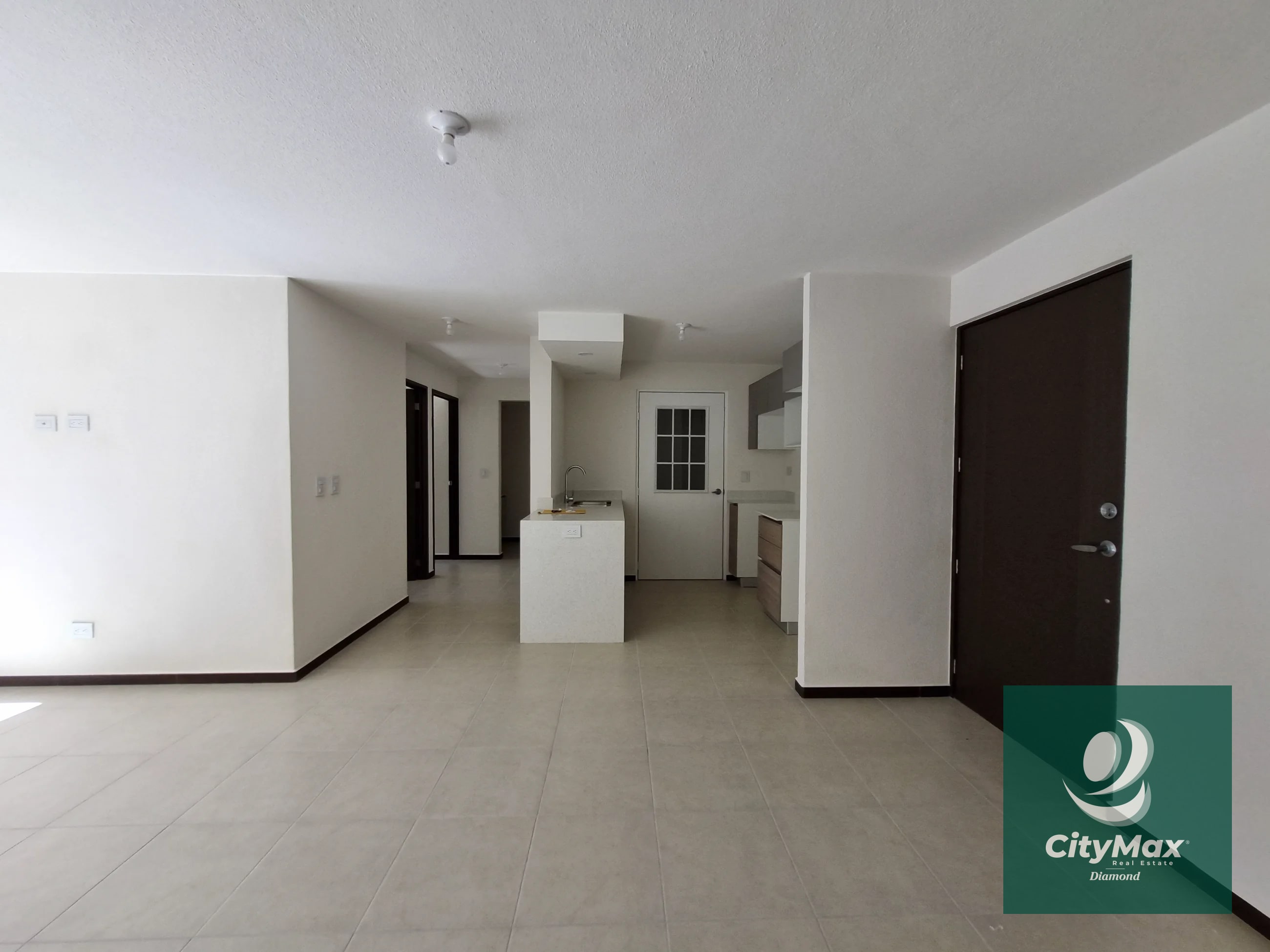 Apartamento en Venta en Parque San Ángel Zona 2 Guatemala - 1