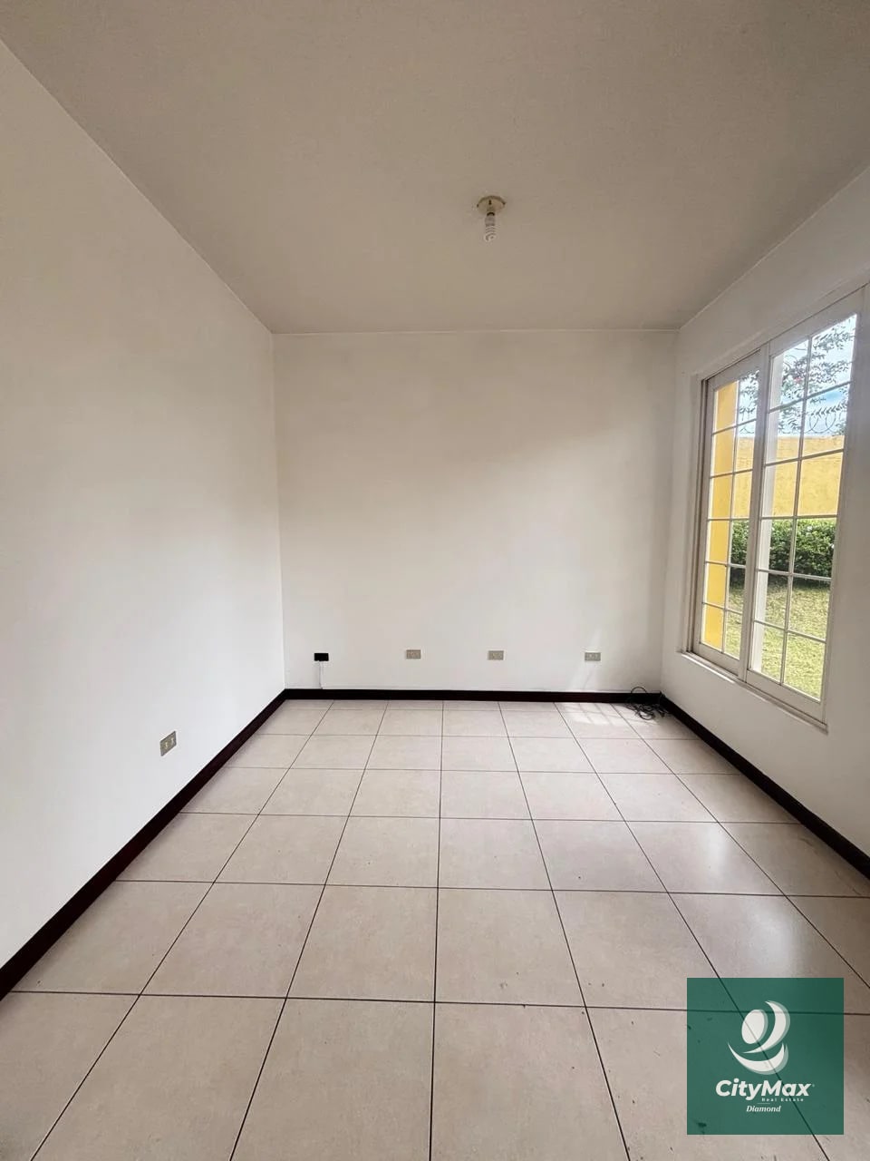 Casa en venta y renta condominio Entreverdes Fraijanes - 7
