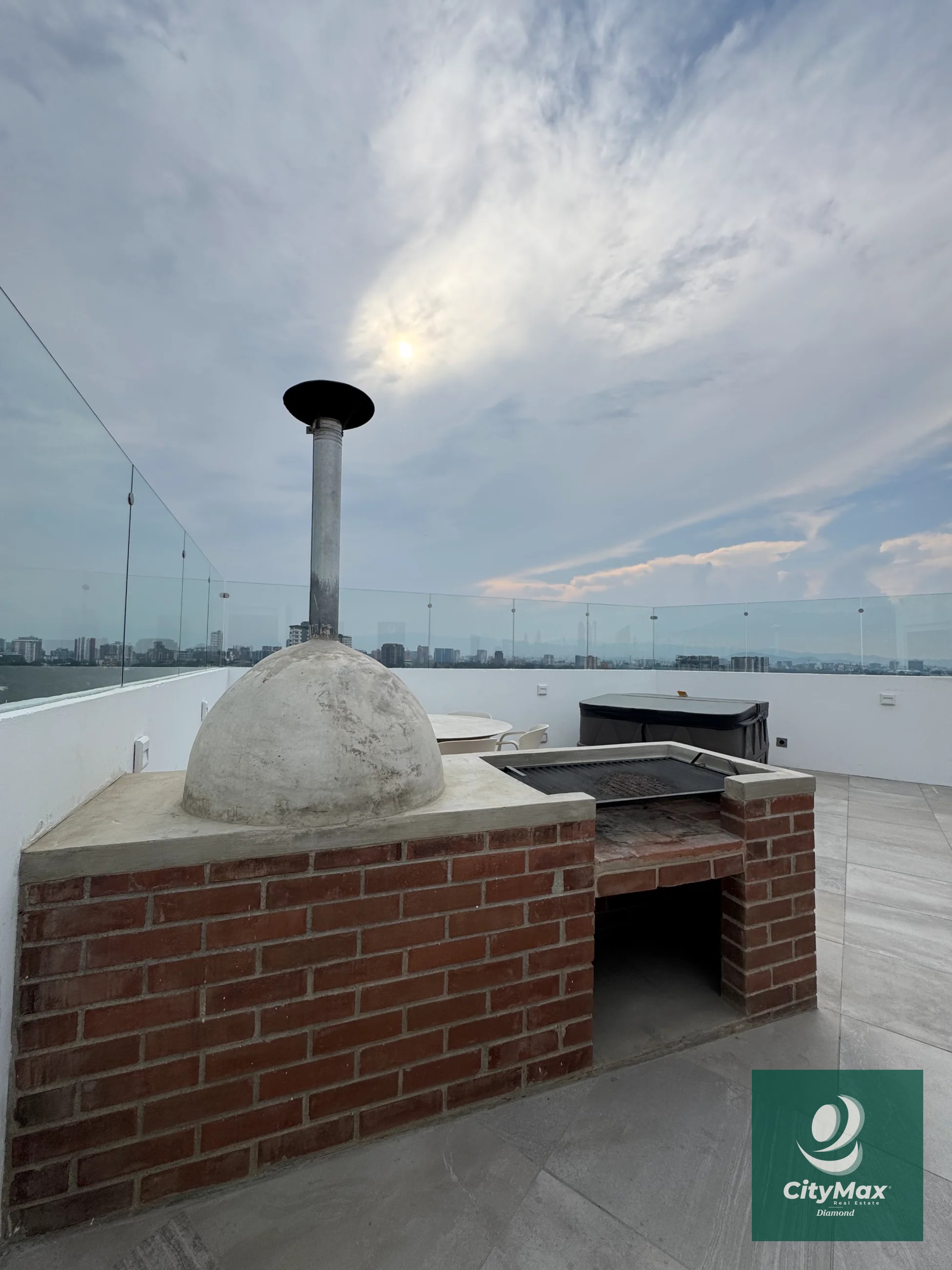 Apartamento tipo Estudio amueblado en renta Zona 15 - 12