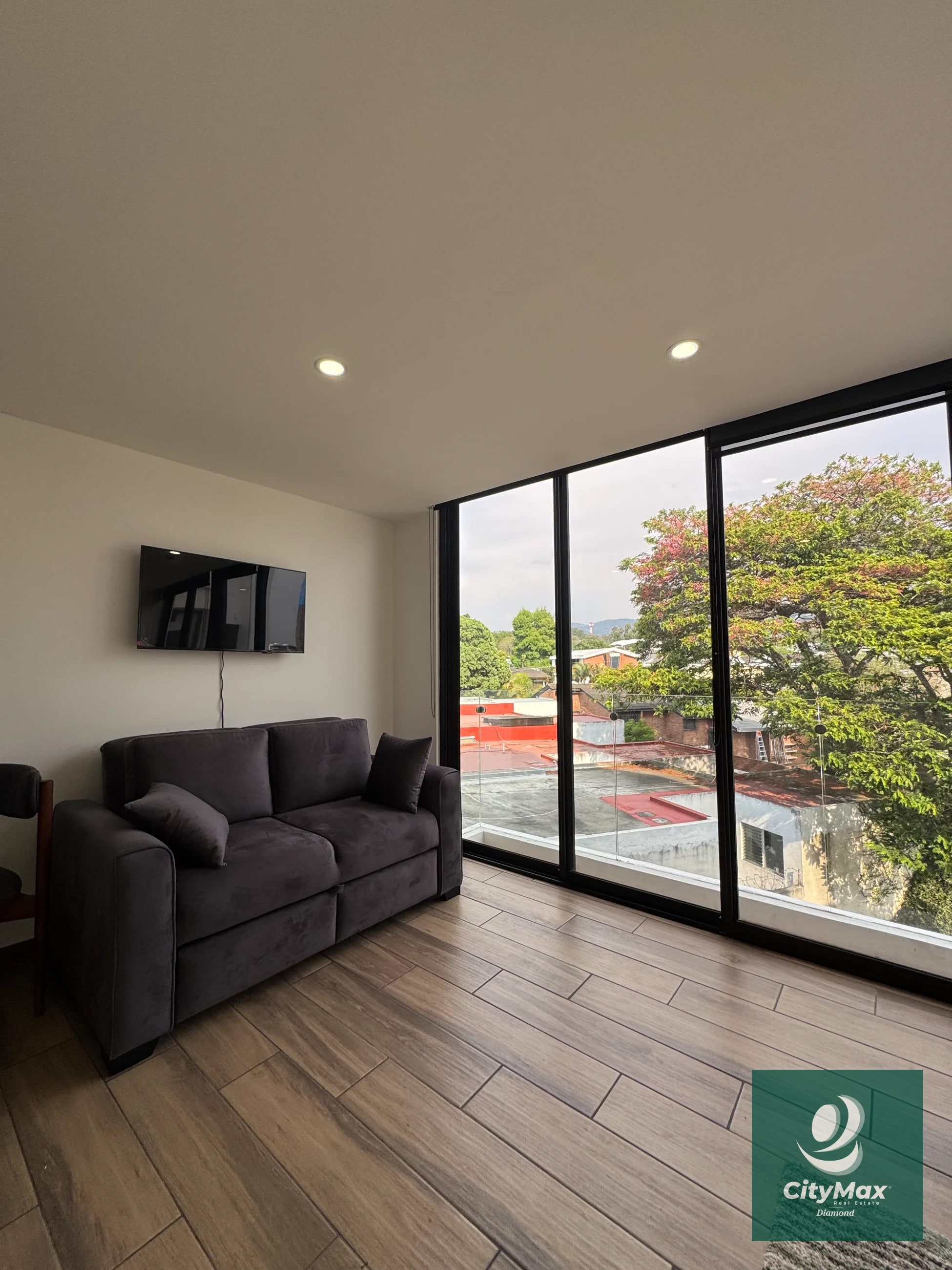 Apartamento tipo Estudio amueblado en renta Zona 15 - 3