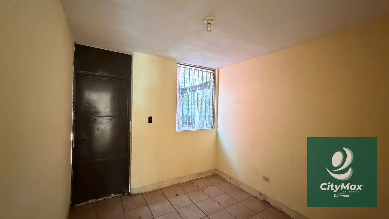 Casa en venta de un nivel en Villa Canales - 10