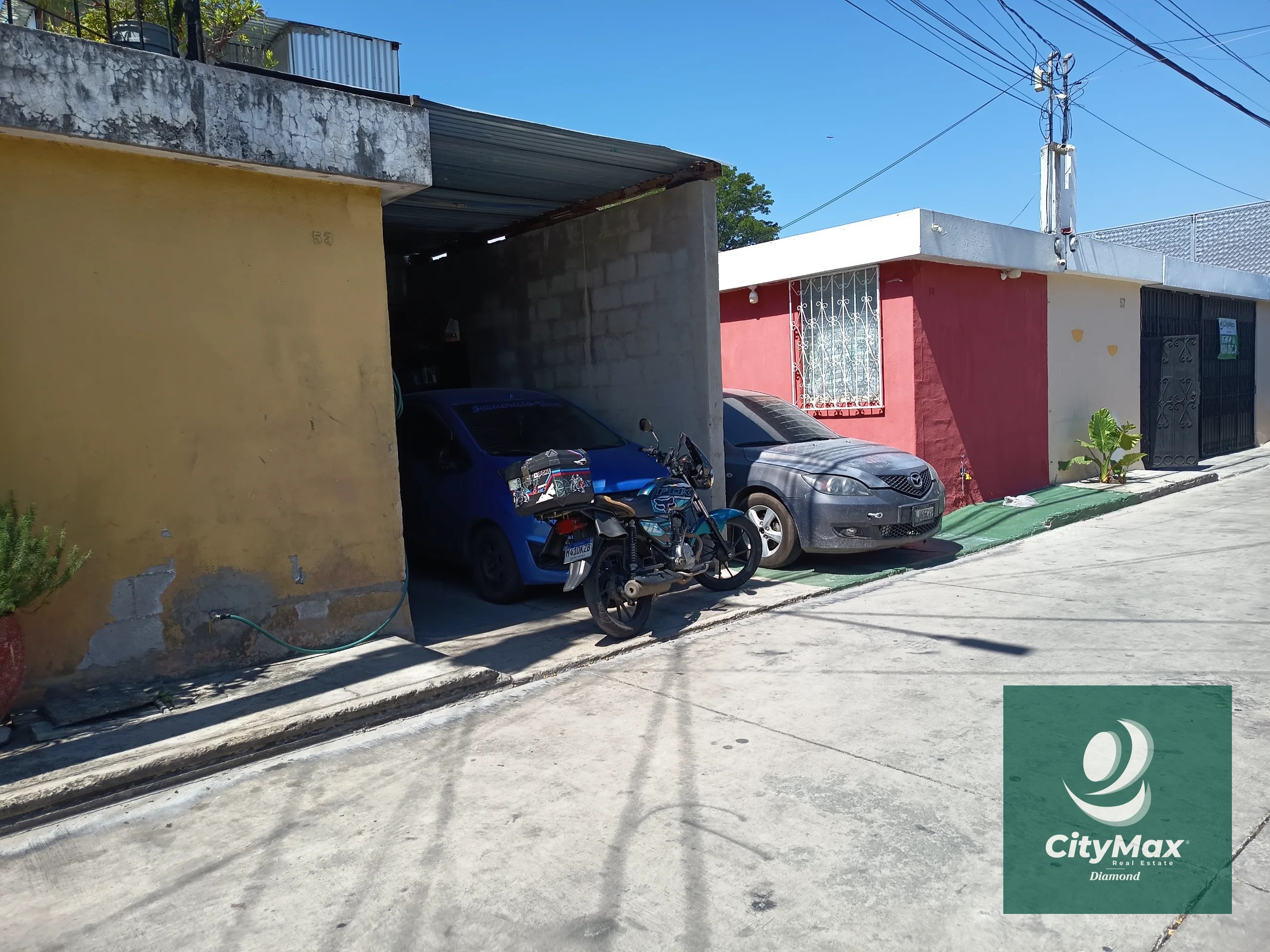 Casa en venta de un nivel en Villa Canales - 3