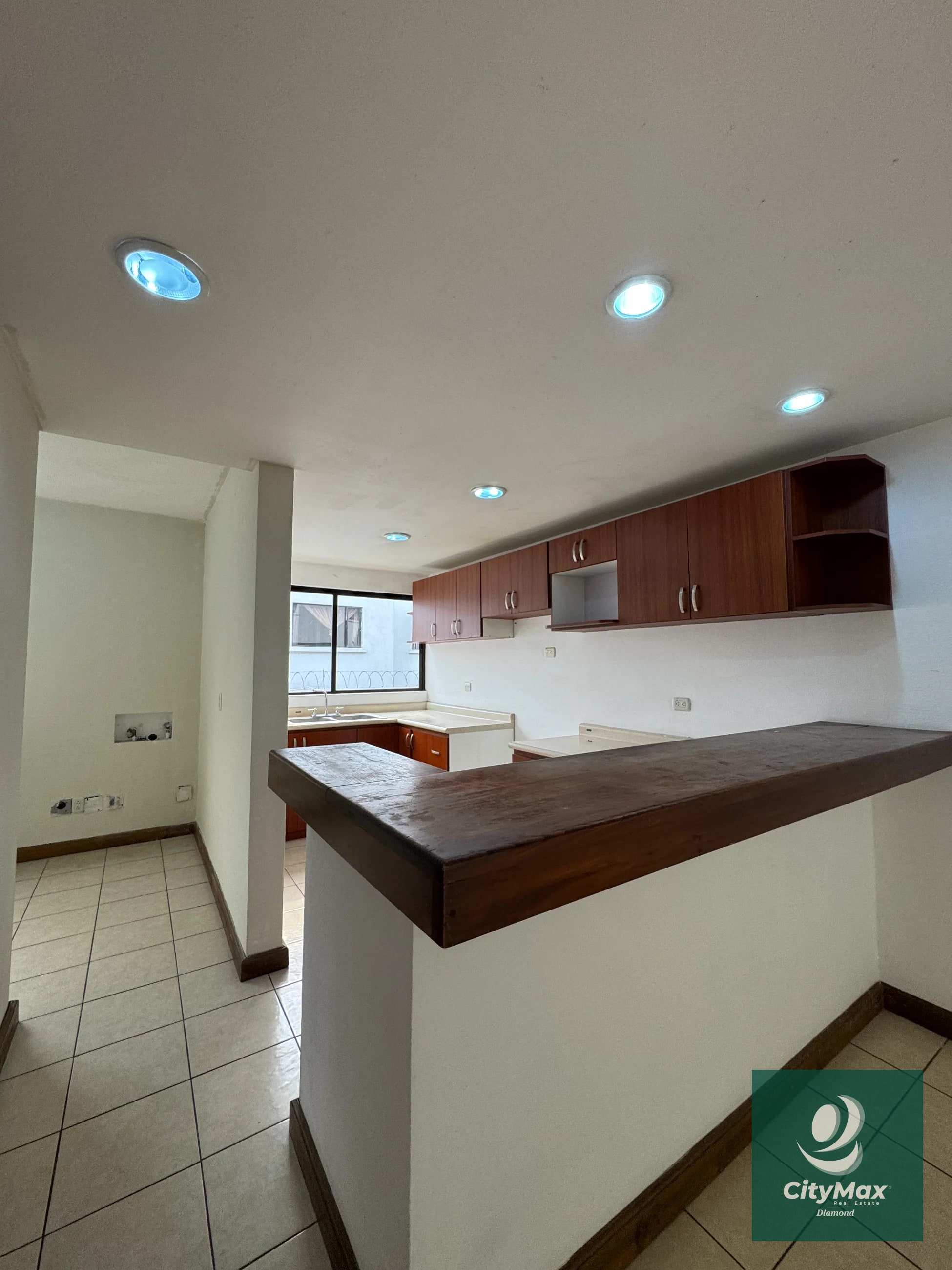 Casa en renta condominio Zona 16 Blvd Acatán — Apartamento en Alquiler en Zona 16, Guatemala, Ciudad — foto 7 de 17