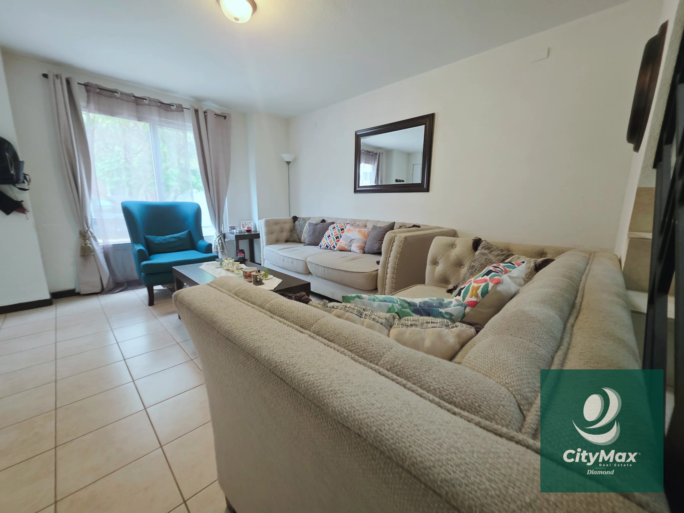 Casa en Venta en Hacienda de Las Flores Villa Nueva Zona 2 — Casa en Venta en Villa Nueva, Guatemala, Ciudad — foto 3 de 17