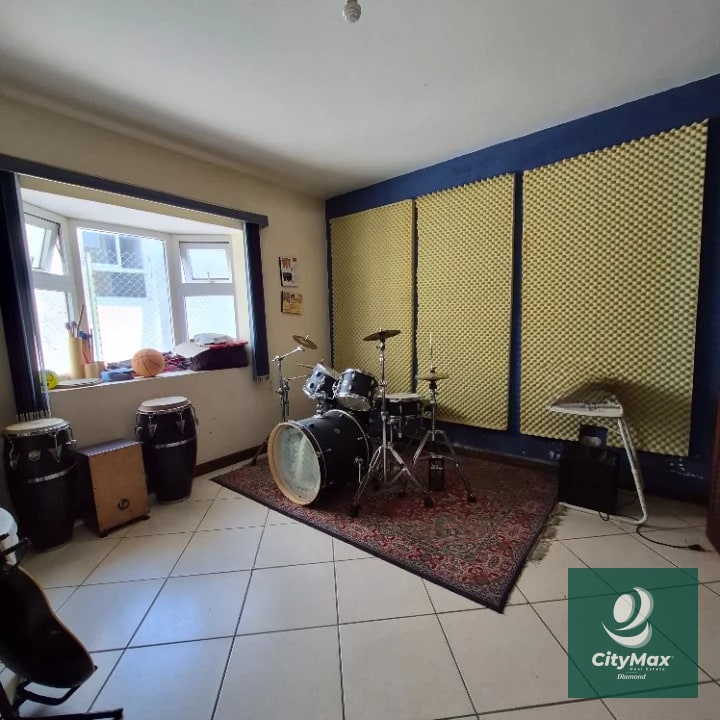 Casa de esquina en Venta Km 18 Carretera a El Salvador — Casa en Venta en km 16-20, Carretera a El Salvador, Guatemala, Ciudad — foto 8 de 17