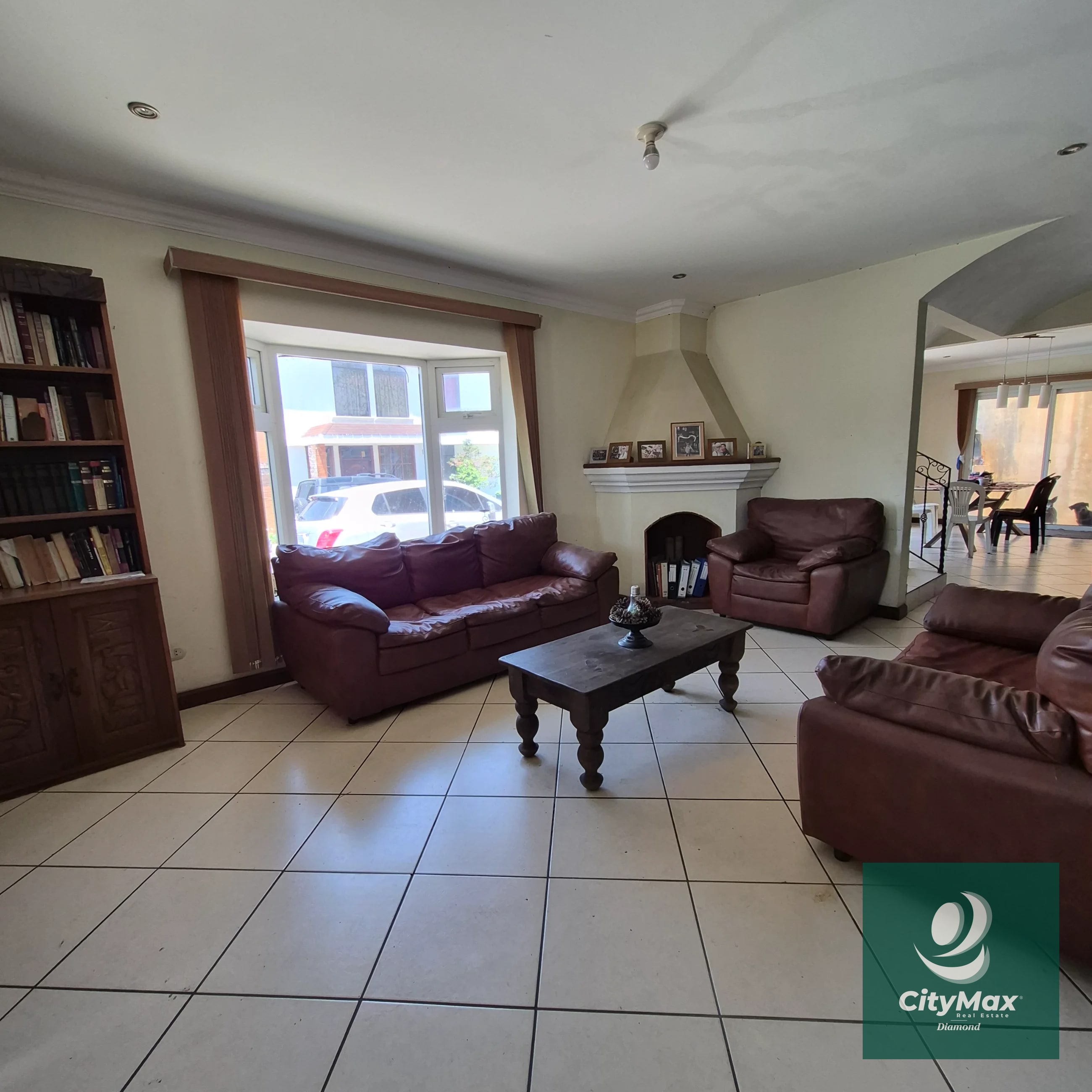 Casa de esquina en Venta Km 18 Carretera a El Salvador — Casa en Venta en km 16-20, Carretera a El Salvador, Guatemala, Ciudad — foto 4 de 17