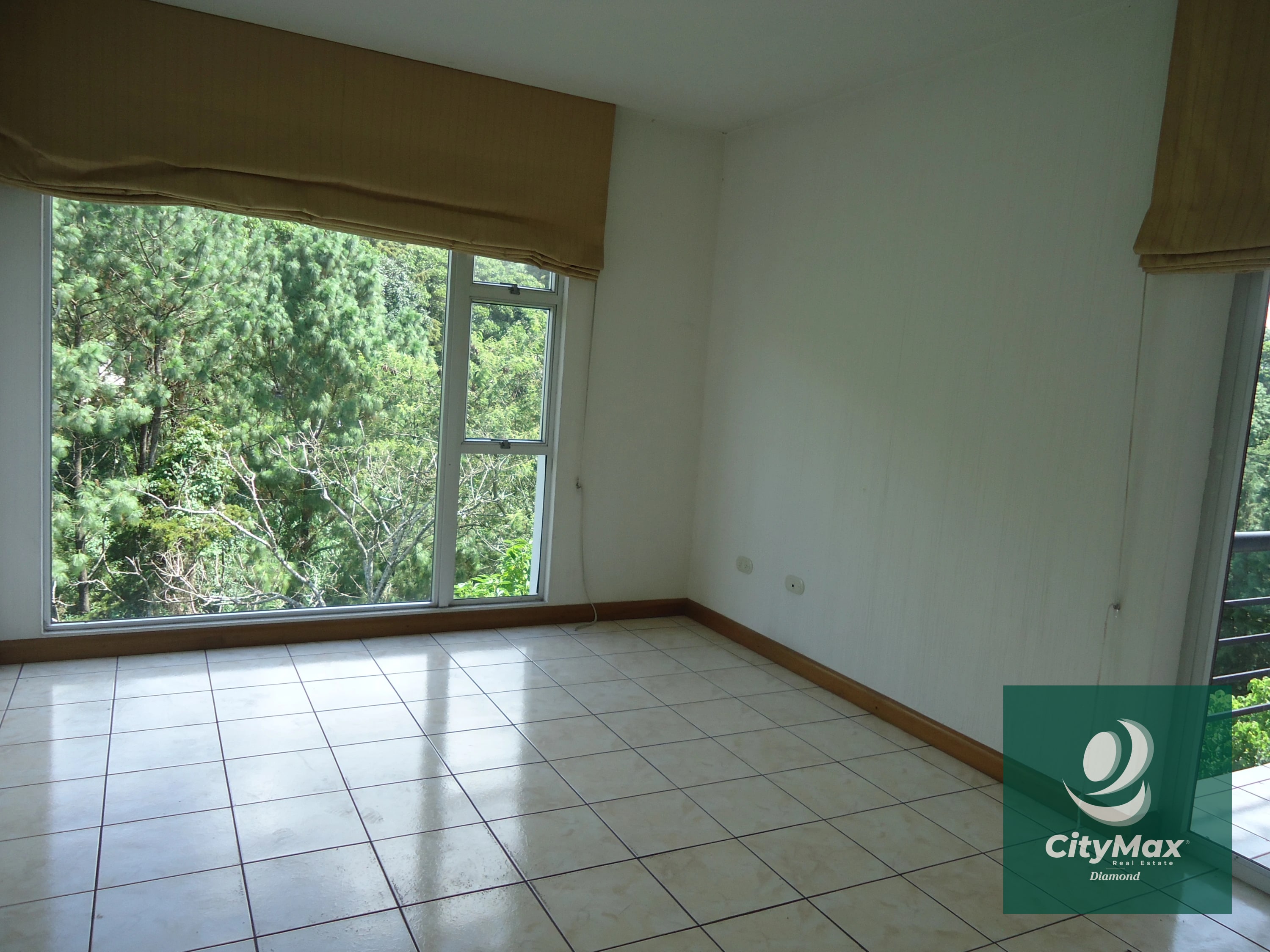 Apartamento en Renta en La Montaña Zona 16 Guatemala — Apartamento en Alquiler en Zona 16, Guatemala, Ciudad — foto 4 de 17