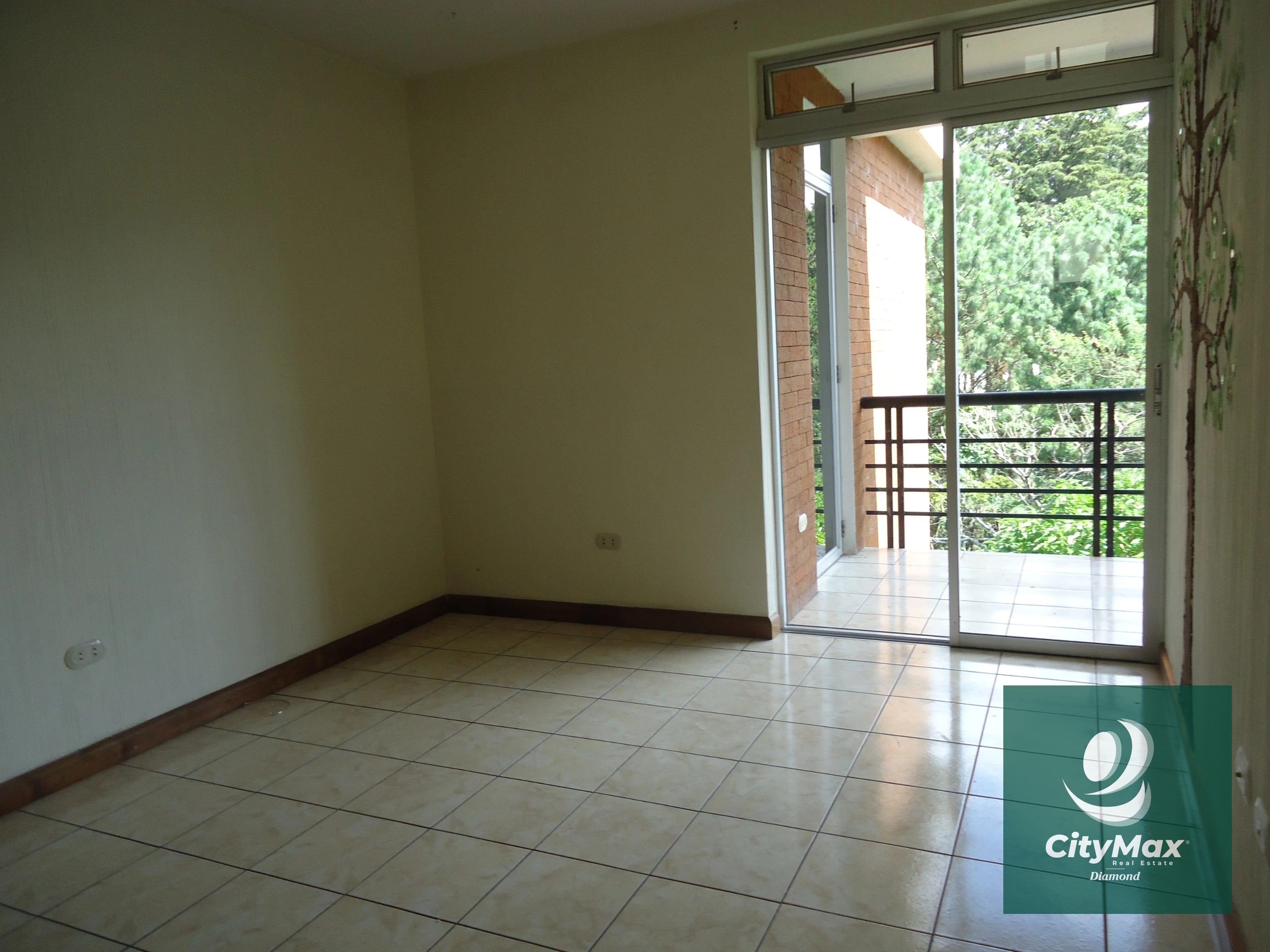 Apartamento en Renta en La Montaña Zona 16 Guatemala — Apartamento en Alquiler en Zona 16, Guatemala, Ciudad — foto 7 de 17