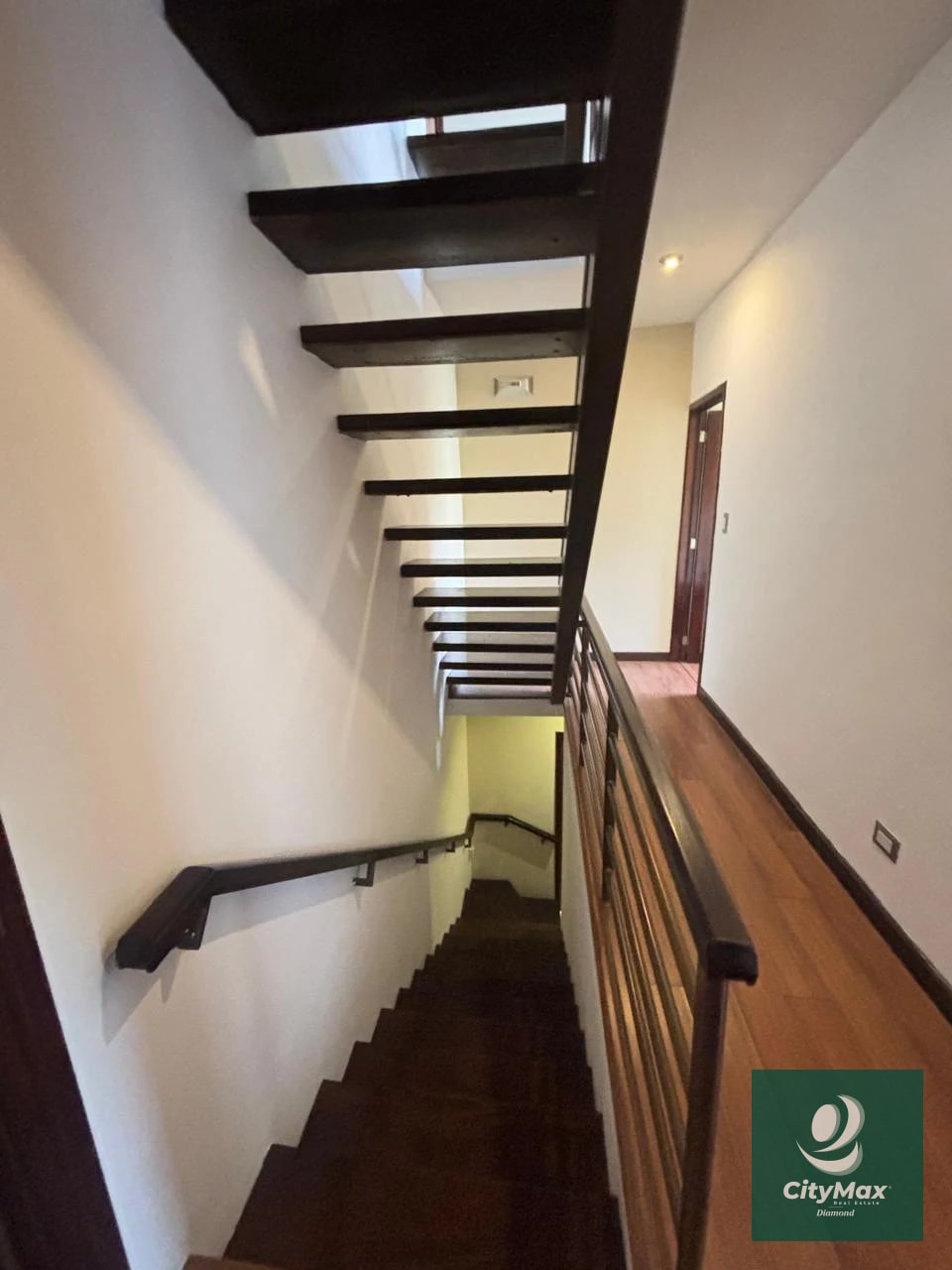 Casa en Venta y Renta km 18.5 Los Encinos Carretera Salvador — Casa en Alquiler en km 16-20, Carretera a El Salvador, Guatemala, Ciudad — foto 16 de 17