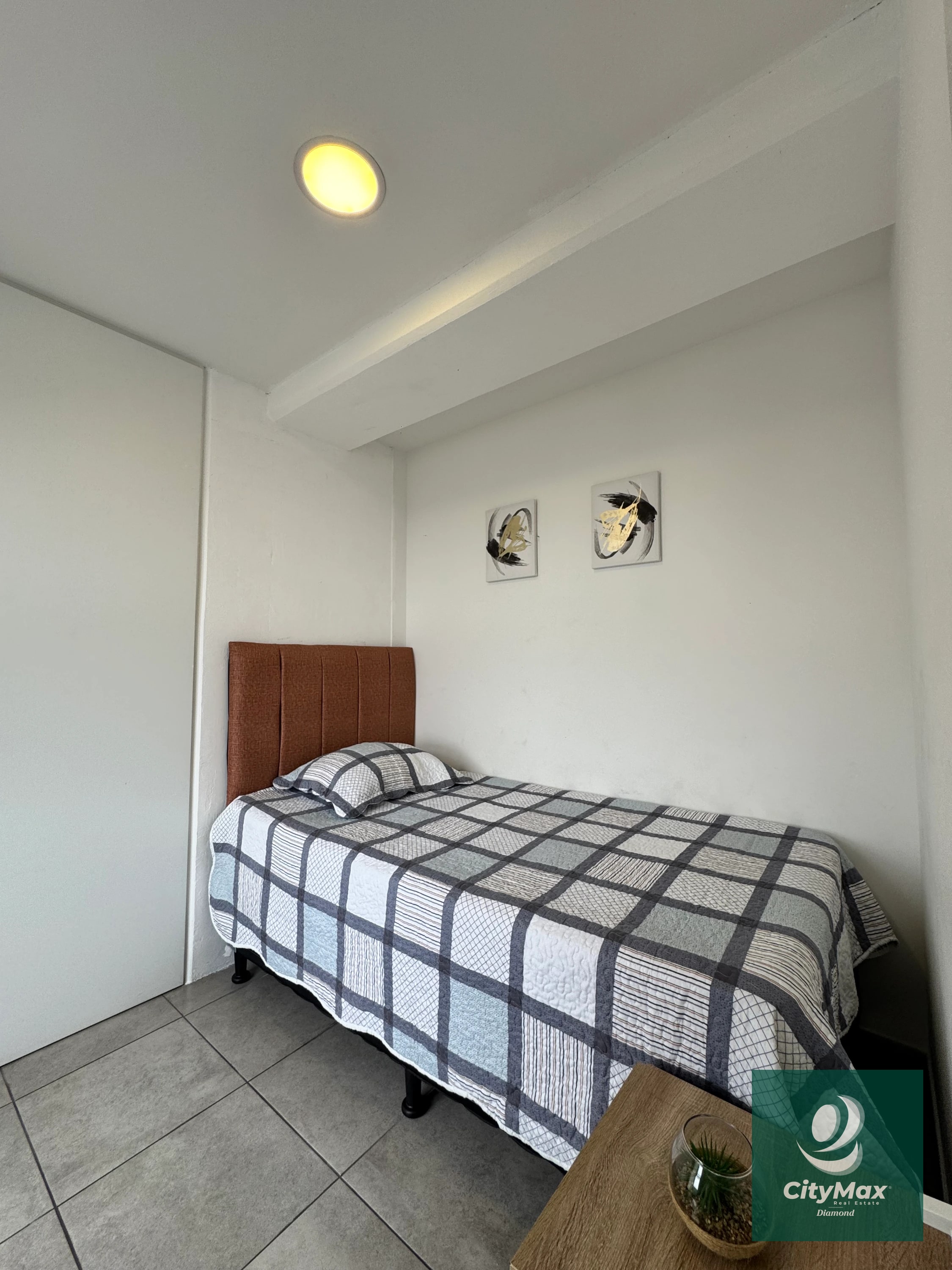 Apartamento Amueblado en Renta Fiamene Zona 10 Guatemala — Apartamento en Alquiler en Fiamene, Zona 10, Guatemala, Ciudad — foto 10 de 13