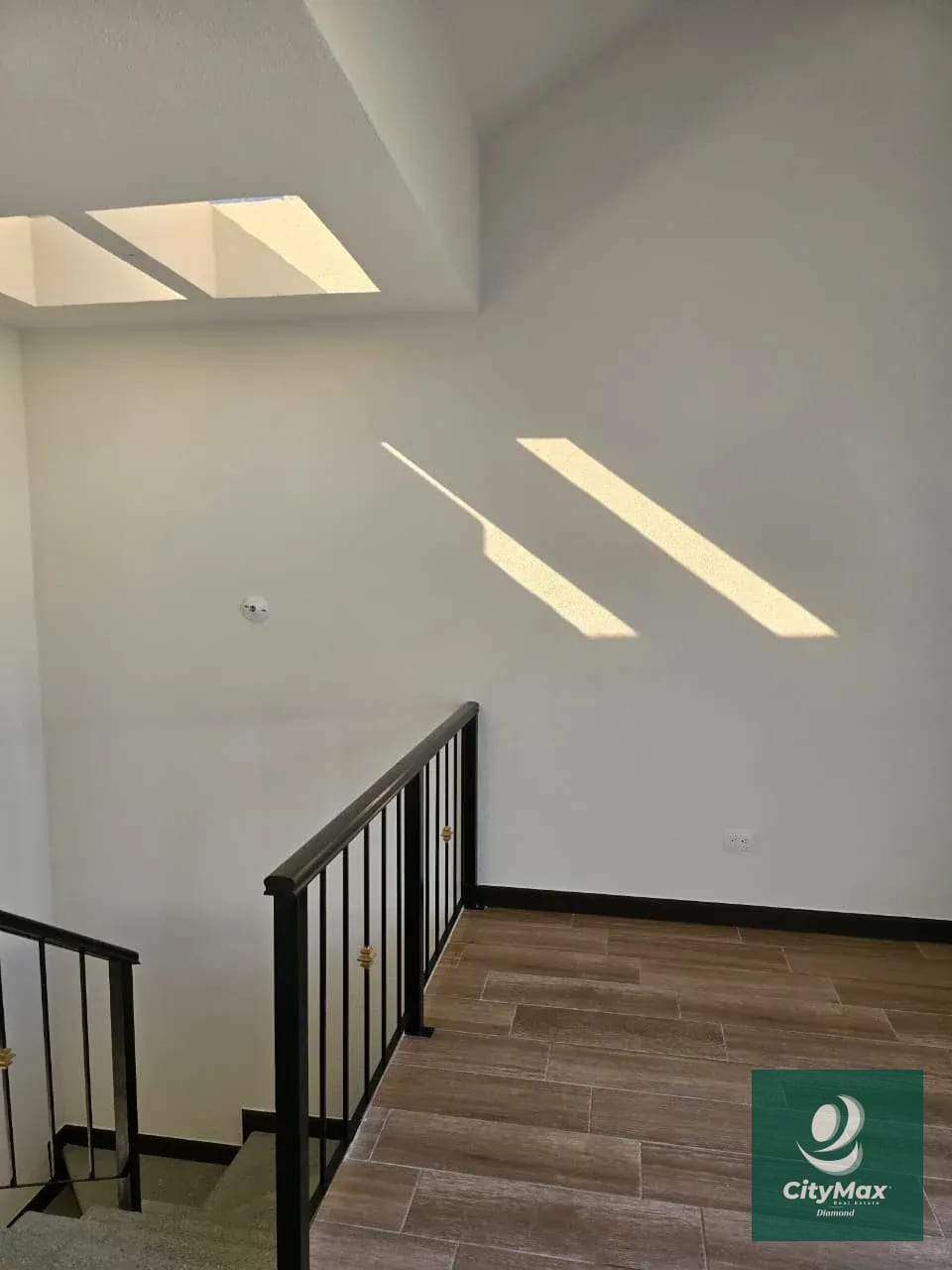 Casa dentro de Condominio en Renta en San José Pinula — Casa en Alquiler en Valles de Navarra, San José Pinula, Guatemala, Ciudad — foto 5 de 17