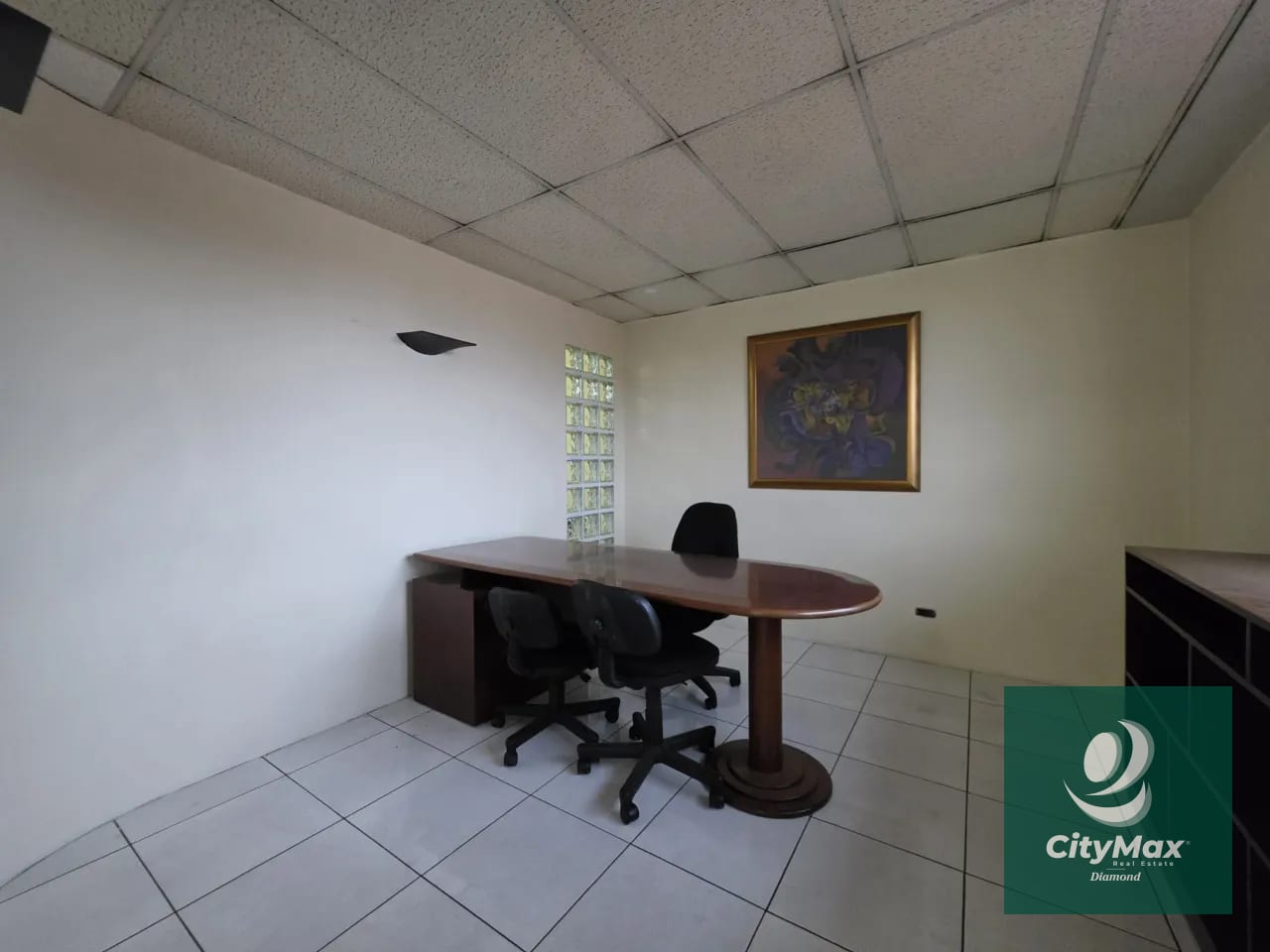 Oficina Amueblada en Renta en Zona 9 Torre Cristal — Oficina en Alquiler en Zona 9, Guatemala, Ciudad — foto 11 de 14