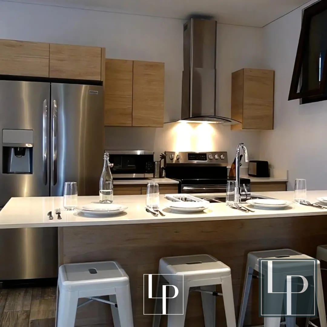 Apartamento en Renta en Lirios de Cayalá - Image 1