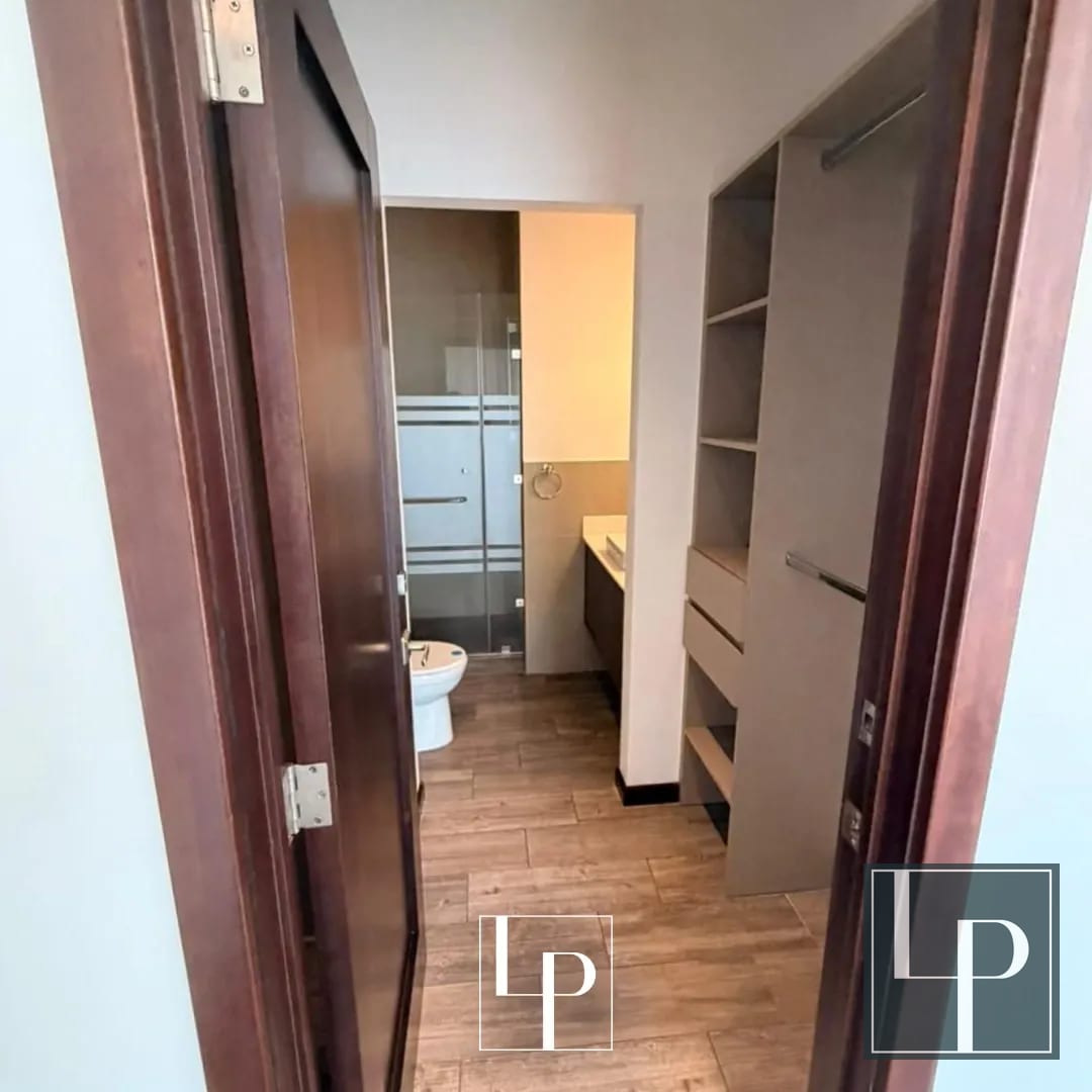 Amplio Apartamento en venta en Lirios de Cayalá — Apartamento en Venta en Lirios de Cayalá I, Zona 16, Guatemala, Ciudad — foto 7 de 8