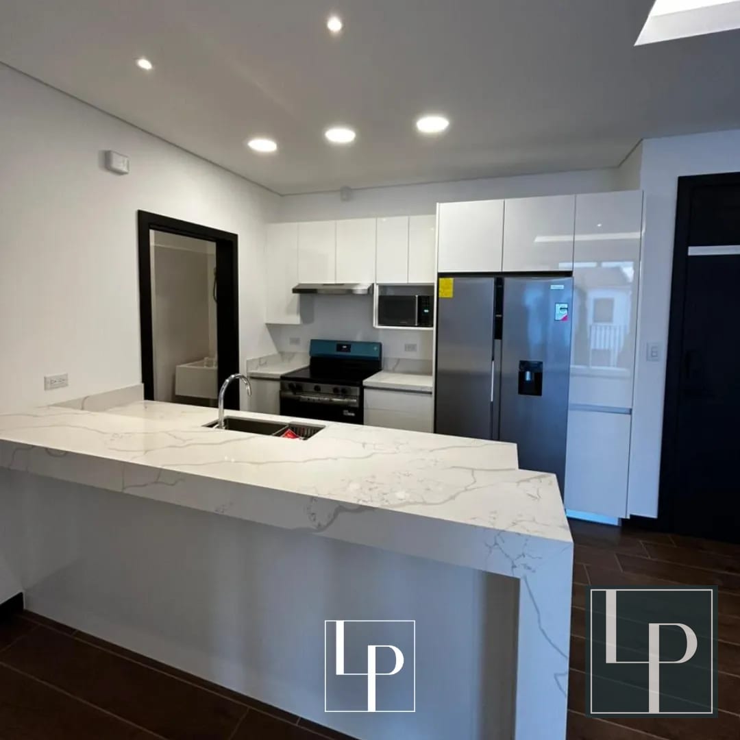Nuevo apartamento en Renta en Lirios 4 | Zona 16 — Apartamento en Alquiler en Lirios de Cayalá IV, Zona 16, Guatemala, Ciudad — foto 1 de 11
