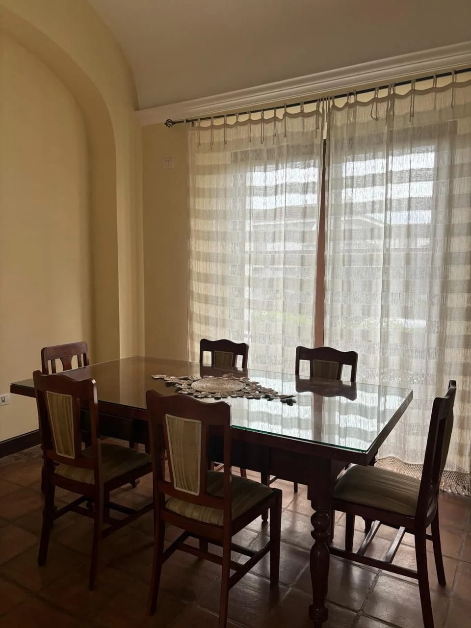 Alquiler Casa Amueblada en Antigua Guatemala — Casa en Alquiler en Antigua, Sacatepéquez — foto 4 de 15