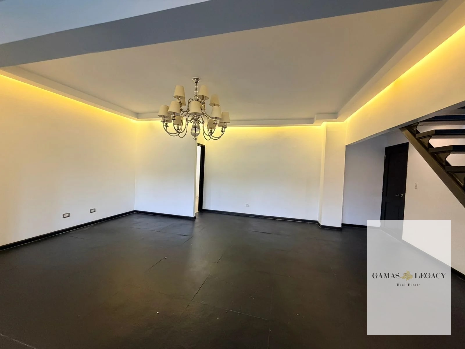 Casa en Venta | Casa de esquina | Santuaria Muxbal - 2