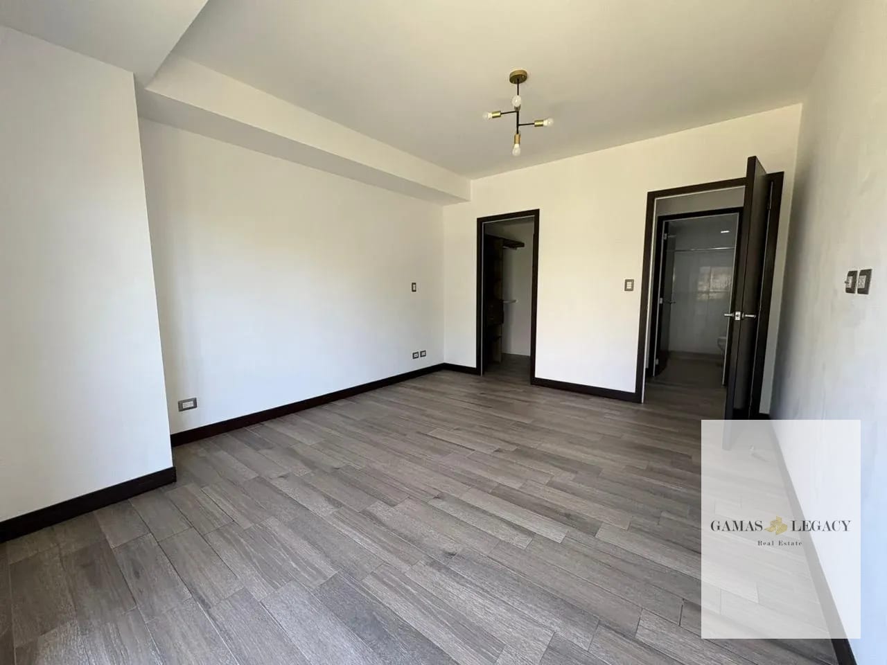 APARTAMENTO EN VENTA | SAN ISIDRO 20-21 | ZONA 16 — Apartamento en Venta en San Isidro 20/21, Zona 16, Guatemala, Ciudad — foto 4 de 7