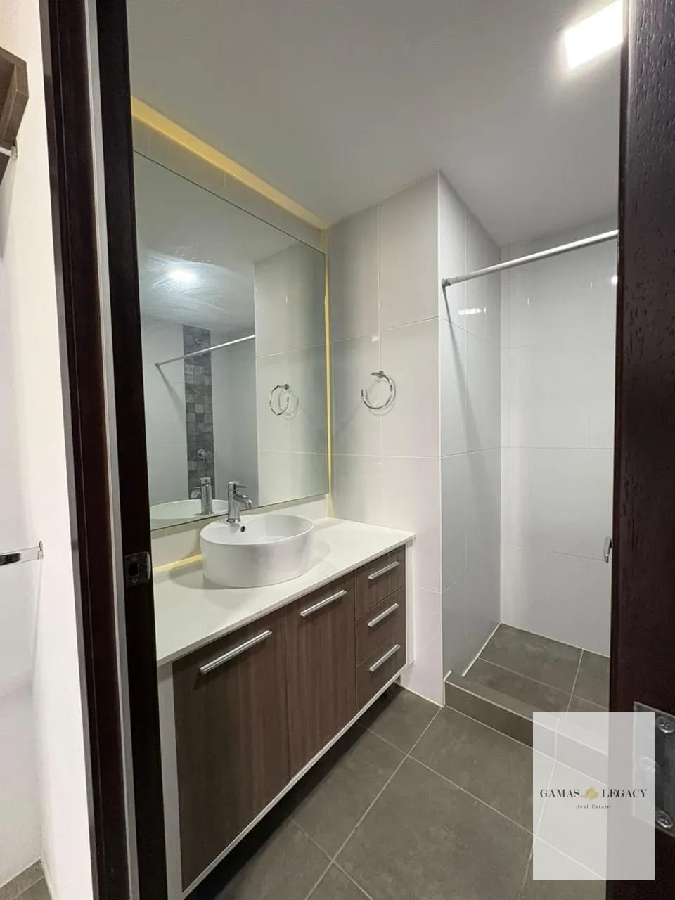 APARTAMENTO EN VENTA | SAN ISIDRO 20-21 | ZONA 16 — Apartamento en Venta en San Isidro 20/21, Zona 16, Guatemala, Ciudad — foto 7 de 7