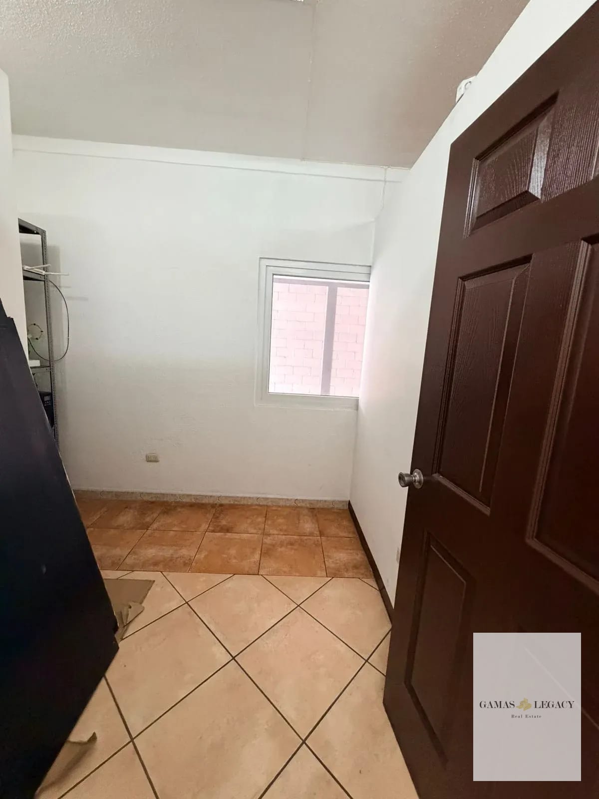 ESPACIO PARA OFICINA EN RENTA | DISTRIBODEGAS FIORI II | CONDADO NARANJO — Oficina en Alquiler en Condado Naranjo, Zona 4 Mixco, Guatemala, Ciudad — foto 9 de 15