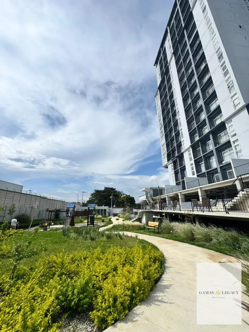 APARTAMENTO EN RENTA | NIKAO | ZONA 4, MIXCO — Apartamento en Alquiler en Naranjo Mall, Zona 4 Mixco, Guatemala, Ciudad — foto 12 de 17