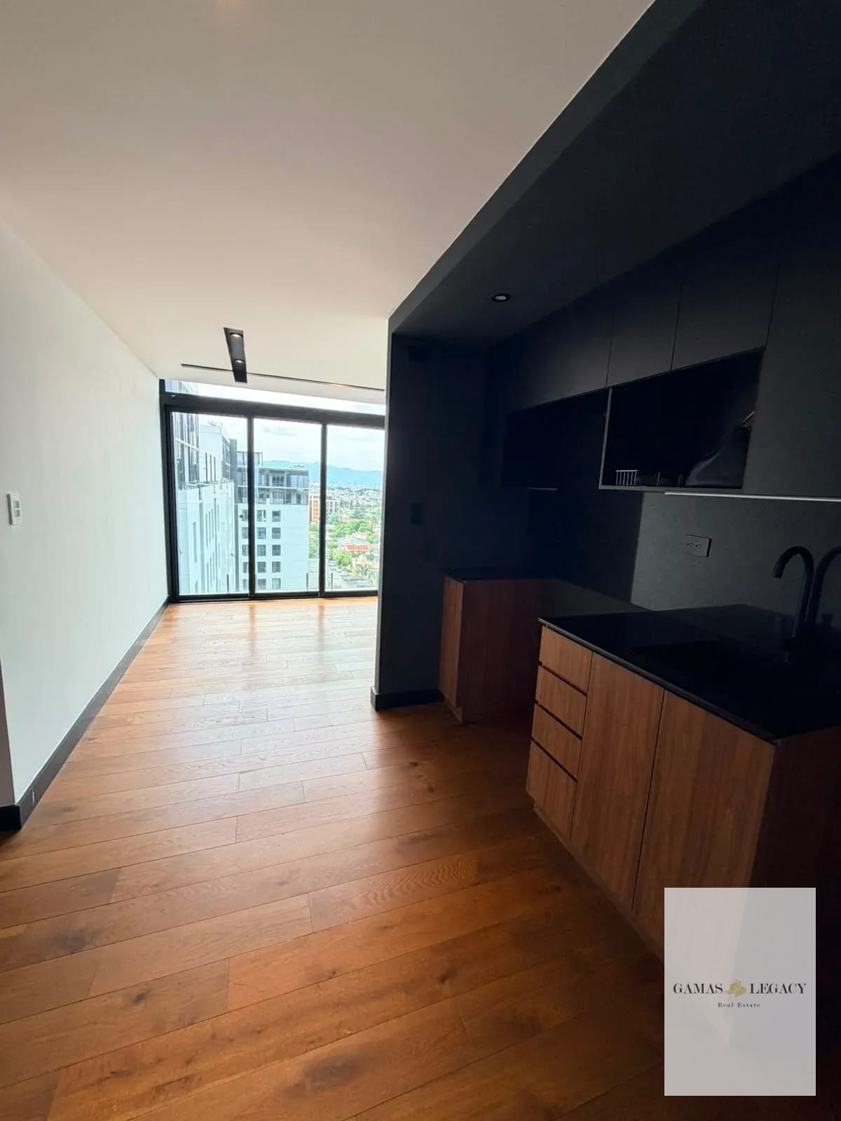 APARTAMENTO EN VENTA | VILLAS MARISCAL | ZONA 11 — Apartamento en Venta en Zona 11, Guatemala, Ciudad — foto 2 de 17