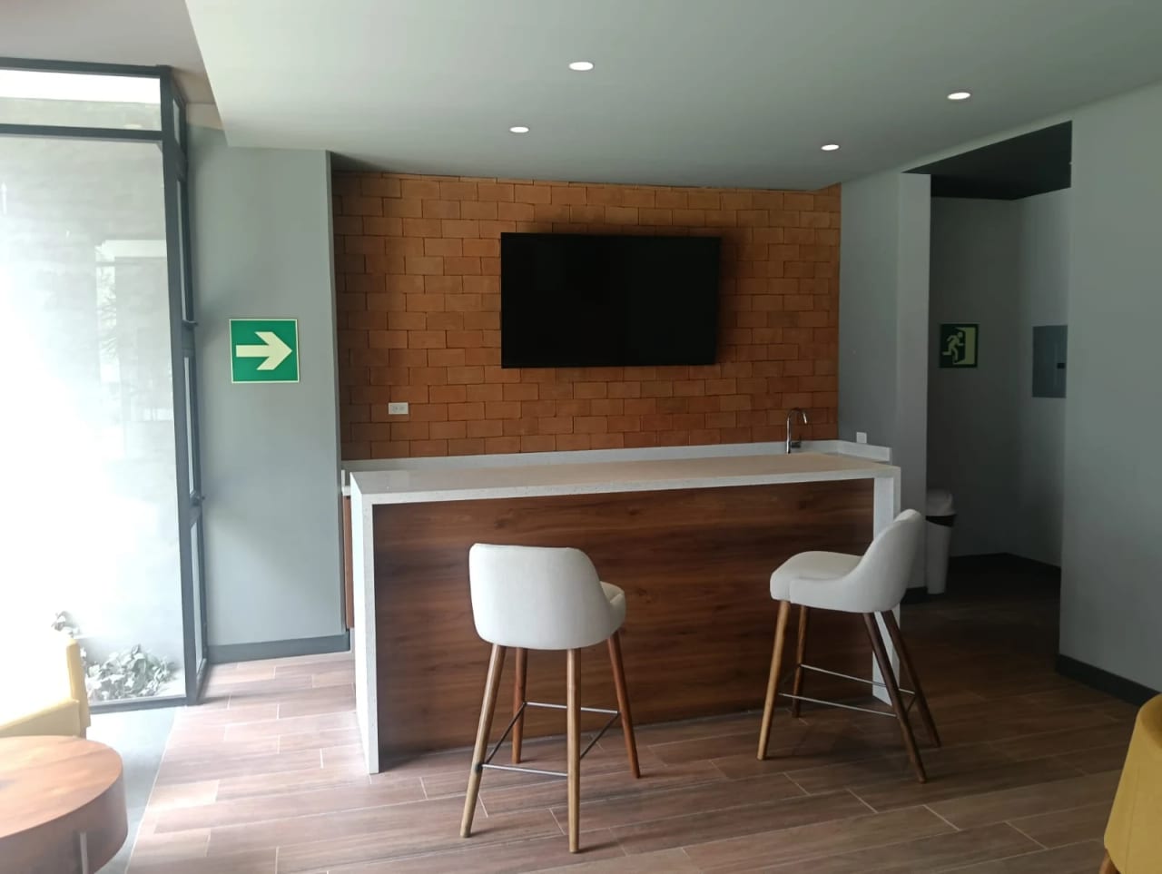 RENTO APTO NUEVO/PARA ESTRENAR, ZONA 13 ESSENZA REF.6899 *2 HAB, 2 BAÑOS, 2 PARQUEOS, LINEA BLANCA, 78.82 M2, Q.7800* — Apartamento en Alquiler en Zona 13, Guatemala, Ciudad — foto 7 de 15