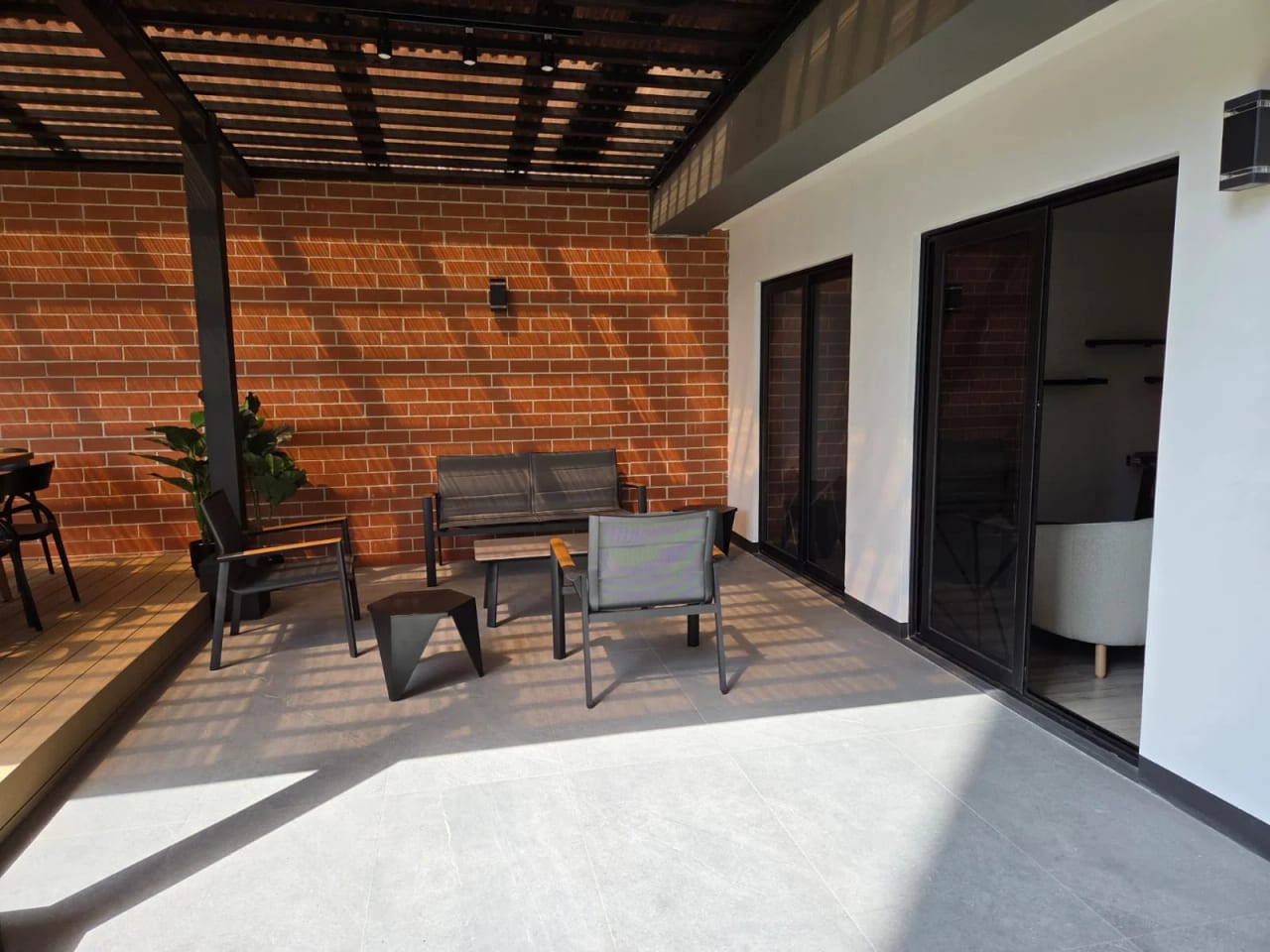 VENDO TRES APTOS NUEVOS EDIF. NEO ZONA 10 REF.6920 — Apartamento en Venta en Zona 10, Guatemala, Ciudad — foto 2 de 15