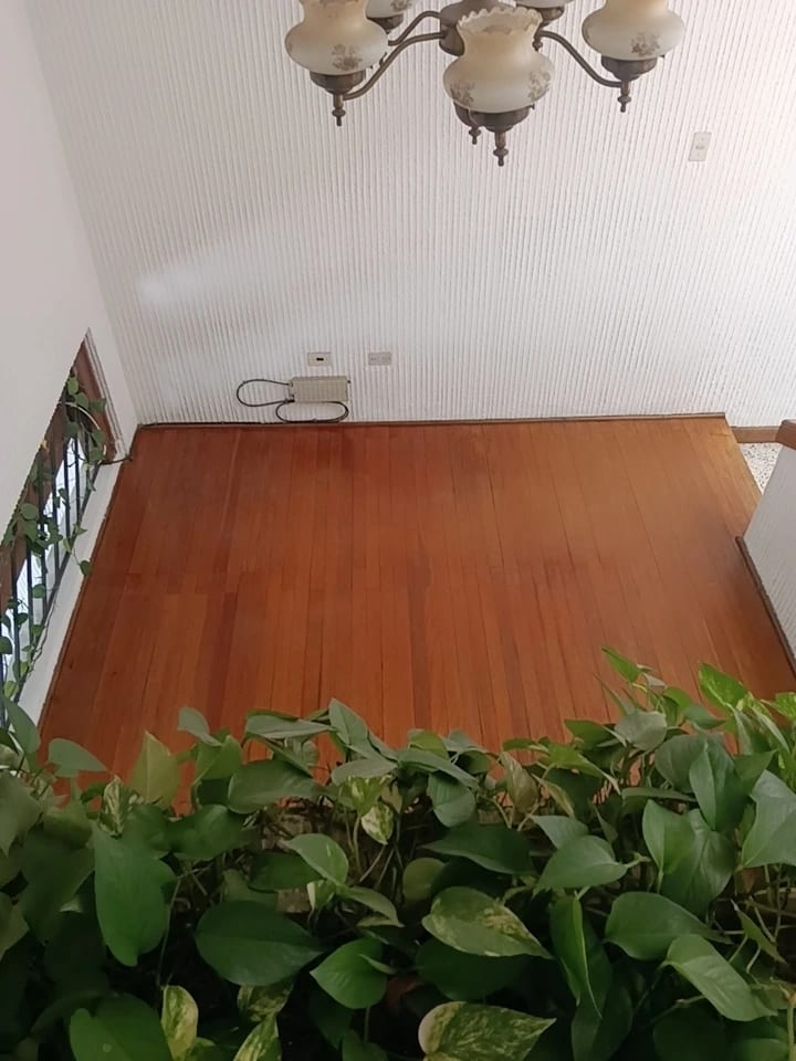 RENTO CASA DE 4 HAB ZONA 10 VILLA MARQUEZ REF.6934 — Casa en Alquiler en Zona 10, Guatemala, Ciudad — foto 6 de 17