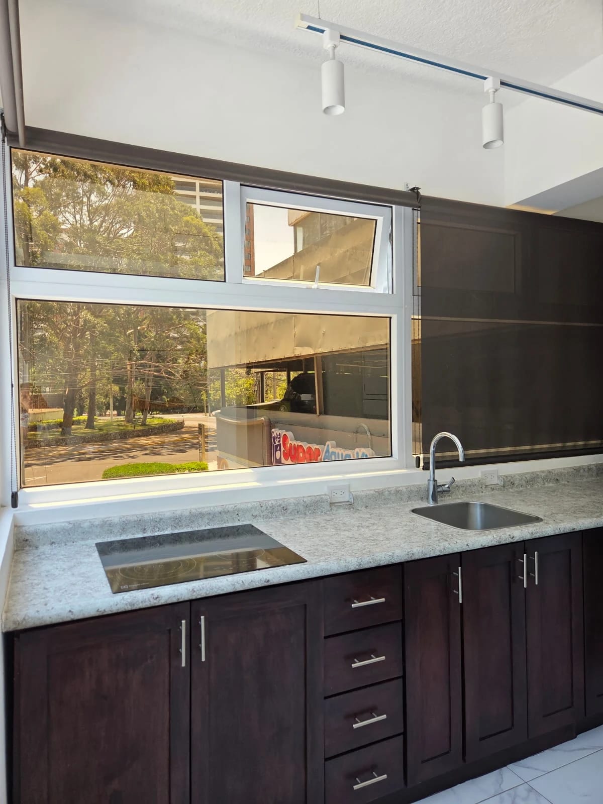 RENTO APTO AMUEBLADO ZONA 13 VISTALAGO REF.6926 *60 M2, 1 HAB, 1 BAÑO, 1 PARQUEO, Q.5000* — Apartamento en Alquiler en Zona 13, Guatemala, Ciudad — foto 6 de 14