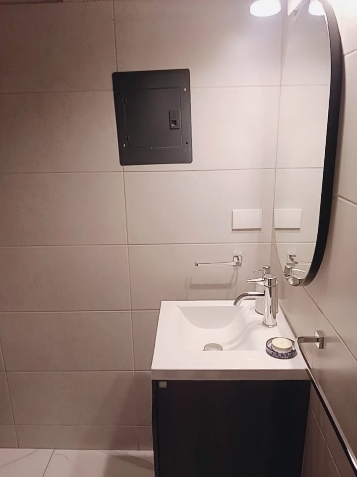 RENTO APTO AMUEBLADO ZONA 13 VISTALAGO REF.6926 *60 M2, 1 HAB, 1 BAÑO, 1 PARQUEO, Q.5200* — Apartamento en Alquiler en Zona 13, Guatemala, Ciudad — foto 2 de 15