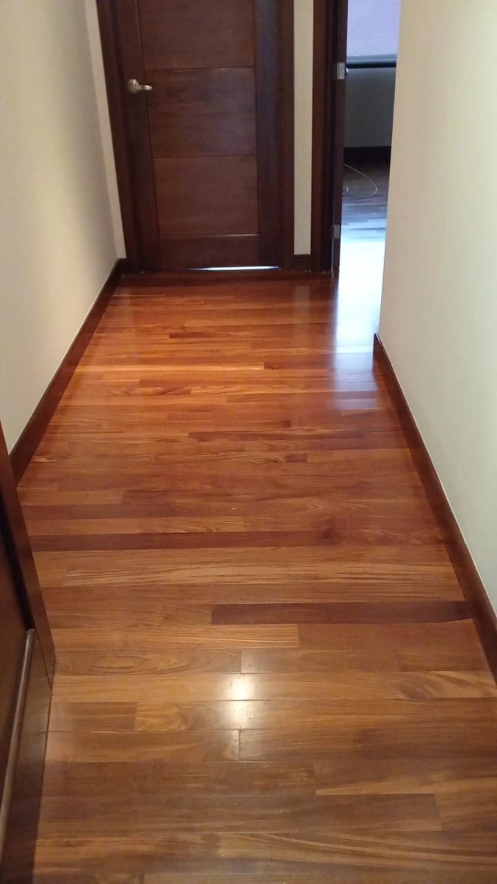 VENDO APTO Z.10 EDIF. MIRAFIORI REF.6827 — Apartamento en Venta en Zona 10, Guatemala, Ciudad — foto 2 de 7