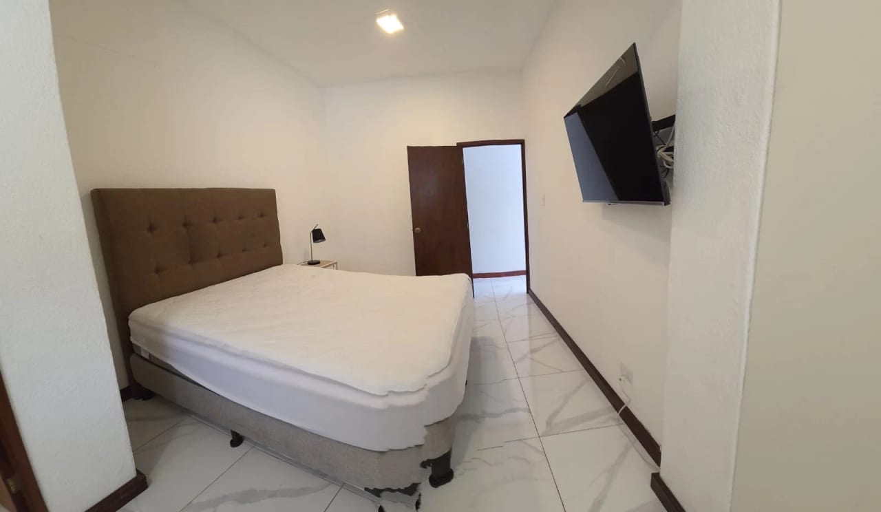 RENTO APTO AMUEBLADO ZONA 13 VISTALAGO REF.6926 *60 M2, 1 HAB, 1 BAÑO, 1 PARQUEO, Q.5200* — Apartamento en Alquiler en Zona 13, Guatemala, Ciudad — foto 1 de 14