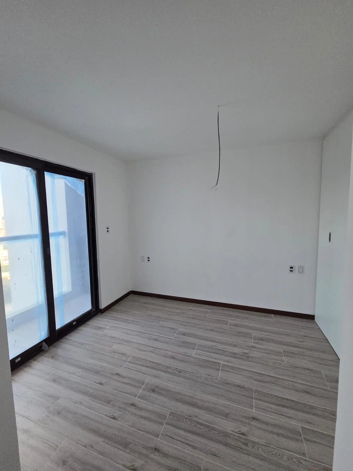 VENDO APTO Z.10 NEO REF.6884 *58 M2, 2 HAB, 1 BAÑO, 1 PARQUEO, BODEGA, $157500* — Apartamento en Venta en Zona 10, Guatemala, Ciudad — foto 8 de 9