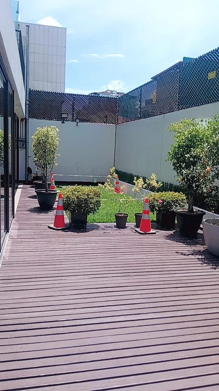 RENTO APTO AMUEBLADO Z.10 EDIF URBANA REF.6935 *2 HAB, 2.5 BAÑOS, 2 PARQUEOS, 88M2, $1125* — Apartamento en Alquiler en Zona 10, Guatemala, Ciudad — foto 14 de 16