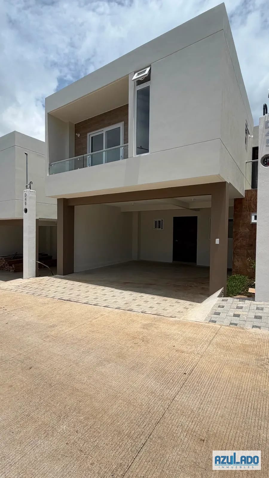 Fachada — Casas en Bosques de Santa Elena 140m2 — Casa en Venta en Carretera a El Salvador, Guatemala, Ciudad — foto 1 de 9