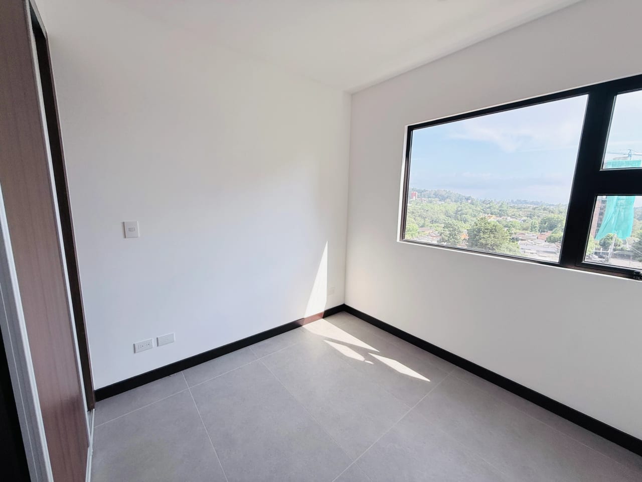 APARTAMENTO IDEAL PARA INVERSIÓN 2 HABS. 92Mts2 EDIF. Arles ZONA 15 — Apartamento en Venta en Arles, Zona 15, Guatemala, Ciudad — foto 5 de 17